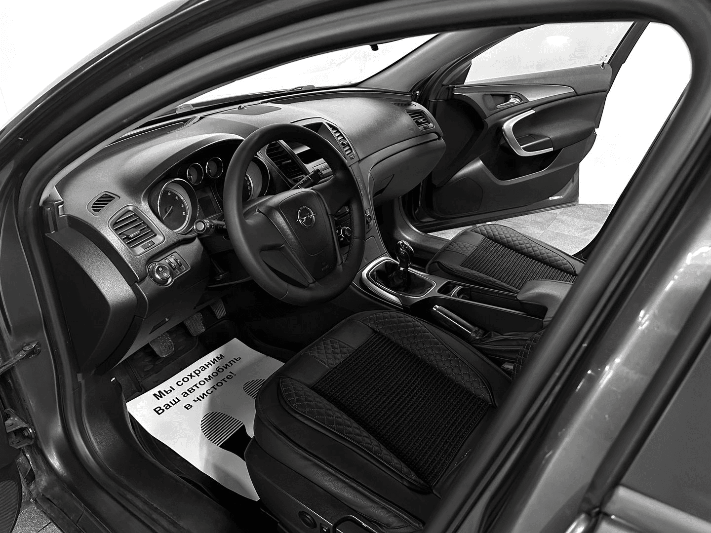 Opel Insignia 2010 — миниатюра 5