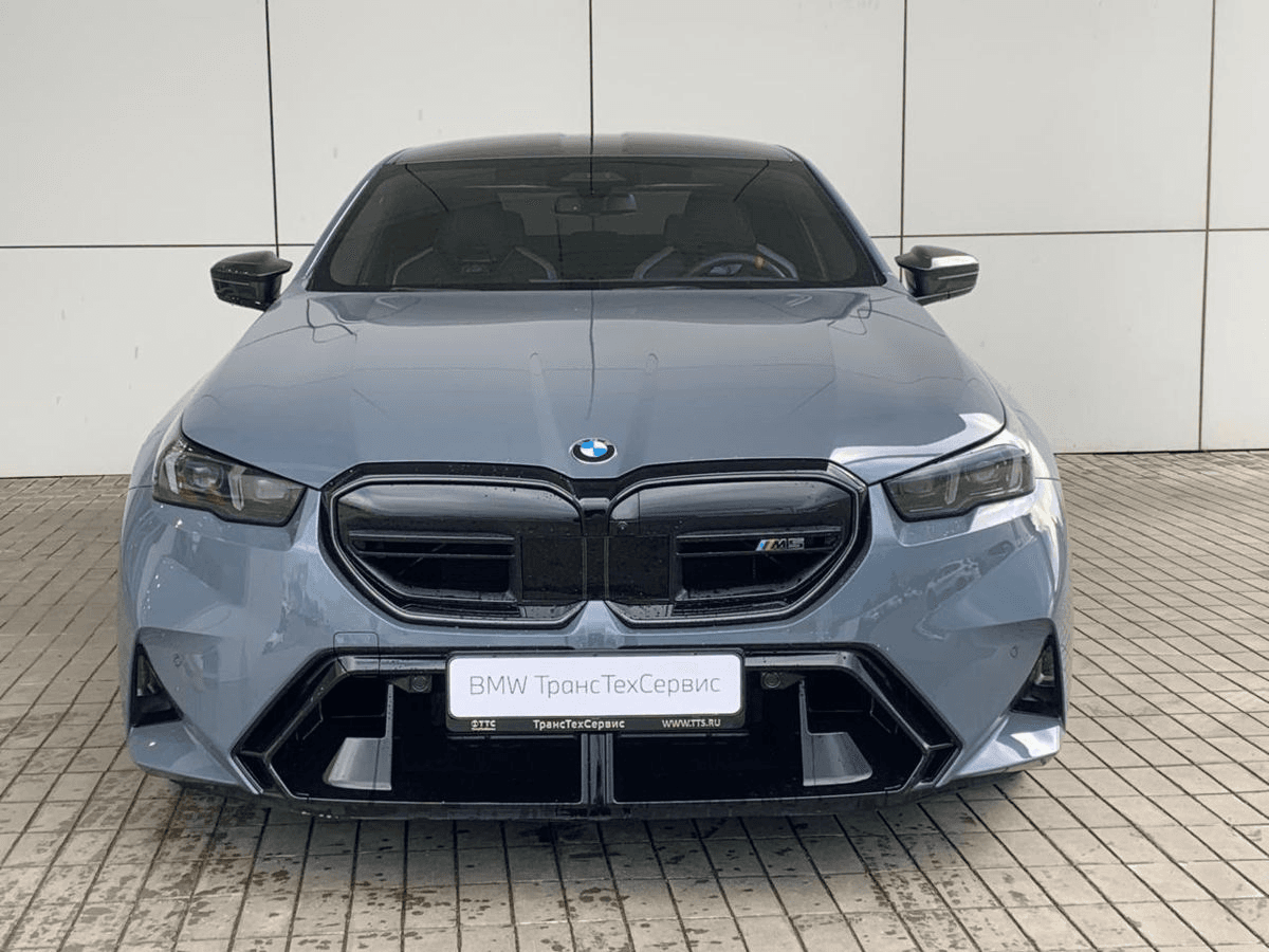 BMW M5 CS 2024 — миниатюра 2