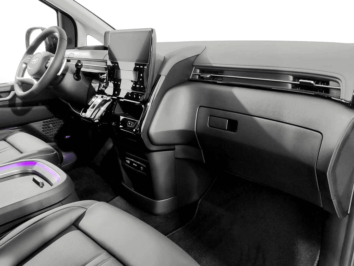 Hyundai Staria 2025 — миниатюра 12