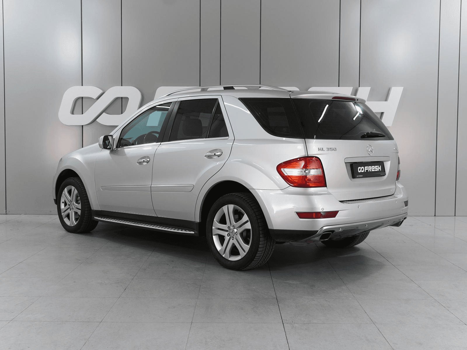 Mercedes-Benz M-Класс 2009 — миниатюра 2