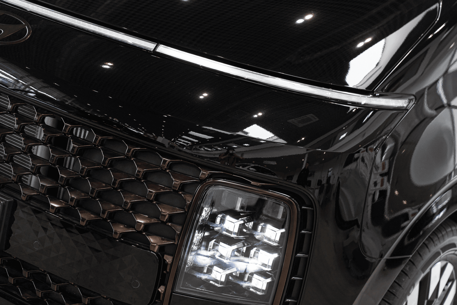 Hyundai Staria 2025 — миниатюра 9