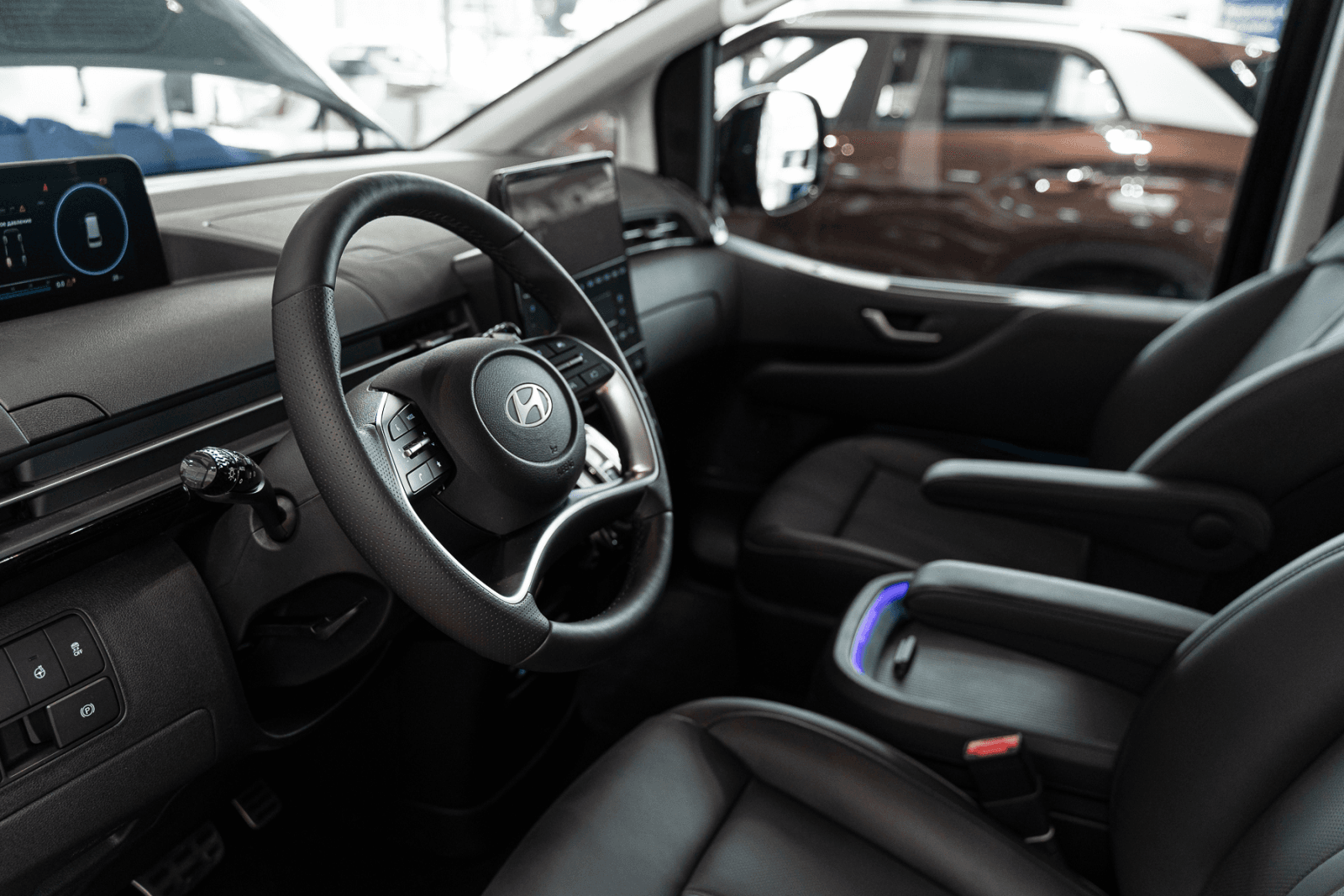 Hyundai Staria 2025 — миниатюра 16