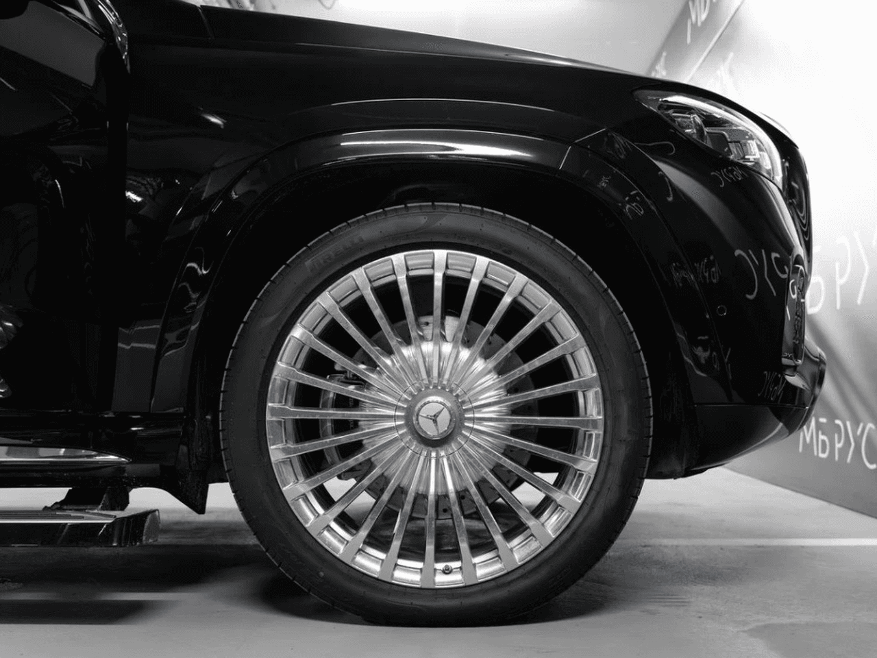 Mercedes-Benz Maybach GLS 2024 — миниатюра 12