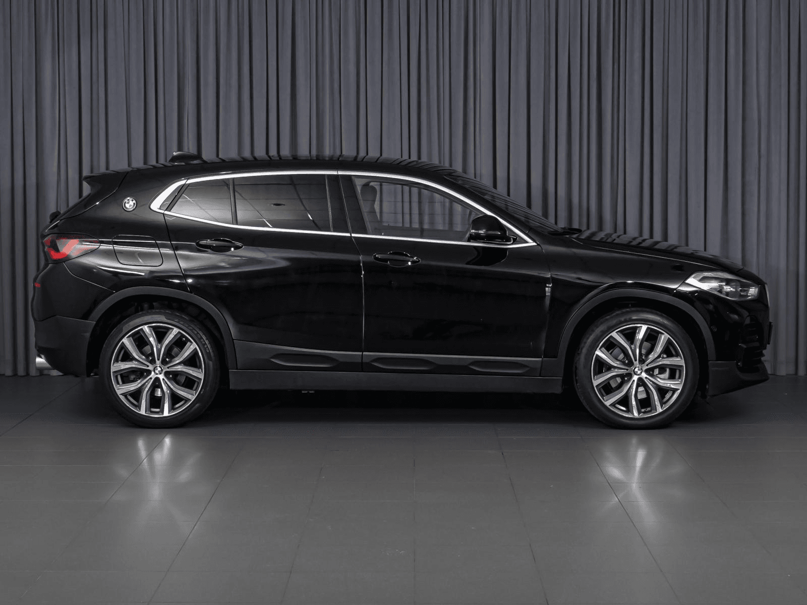 BMW X2 2021 — миниатюра 5