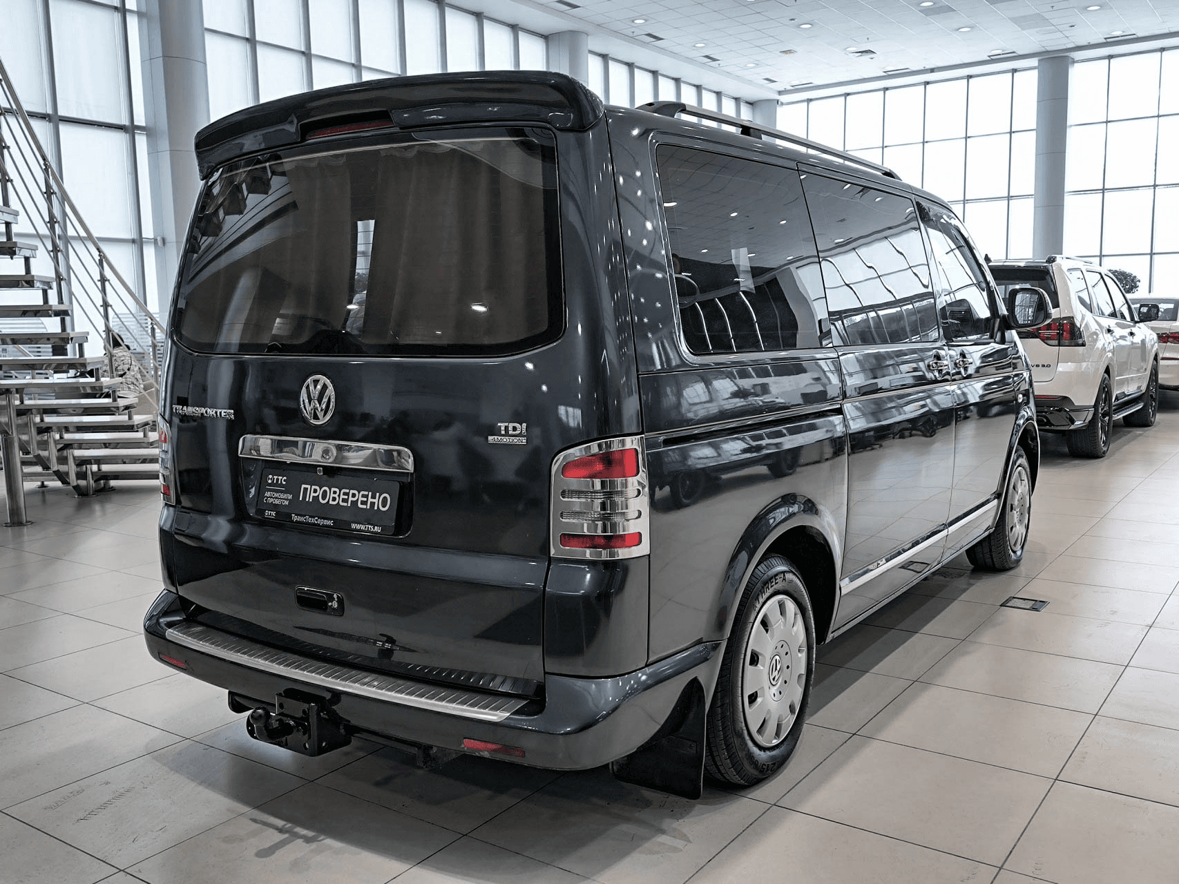 Volkswagen Transporter 2010 — миниатюра 5