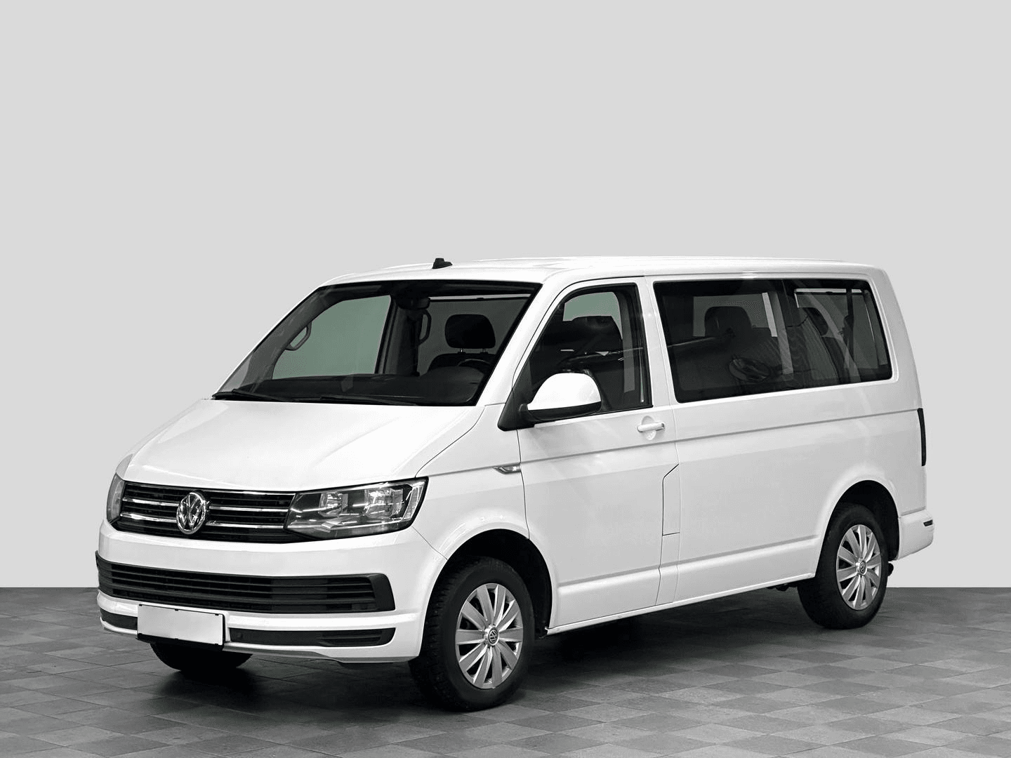 Volkswagen Caravelle 2017 — купить в Санкт-Петербург