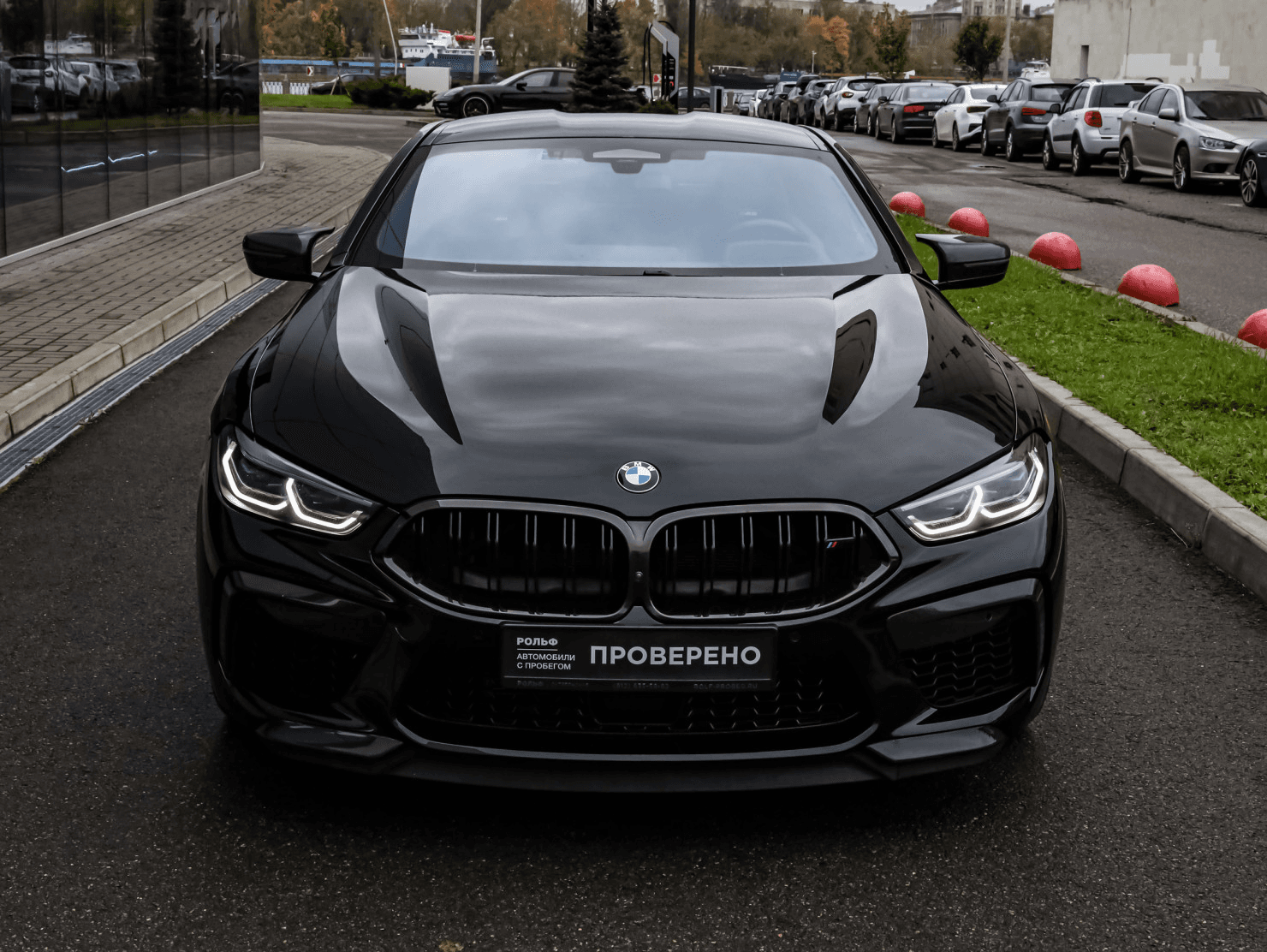 BMW M8 2023 — миниатюра 5
