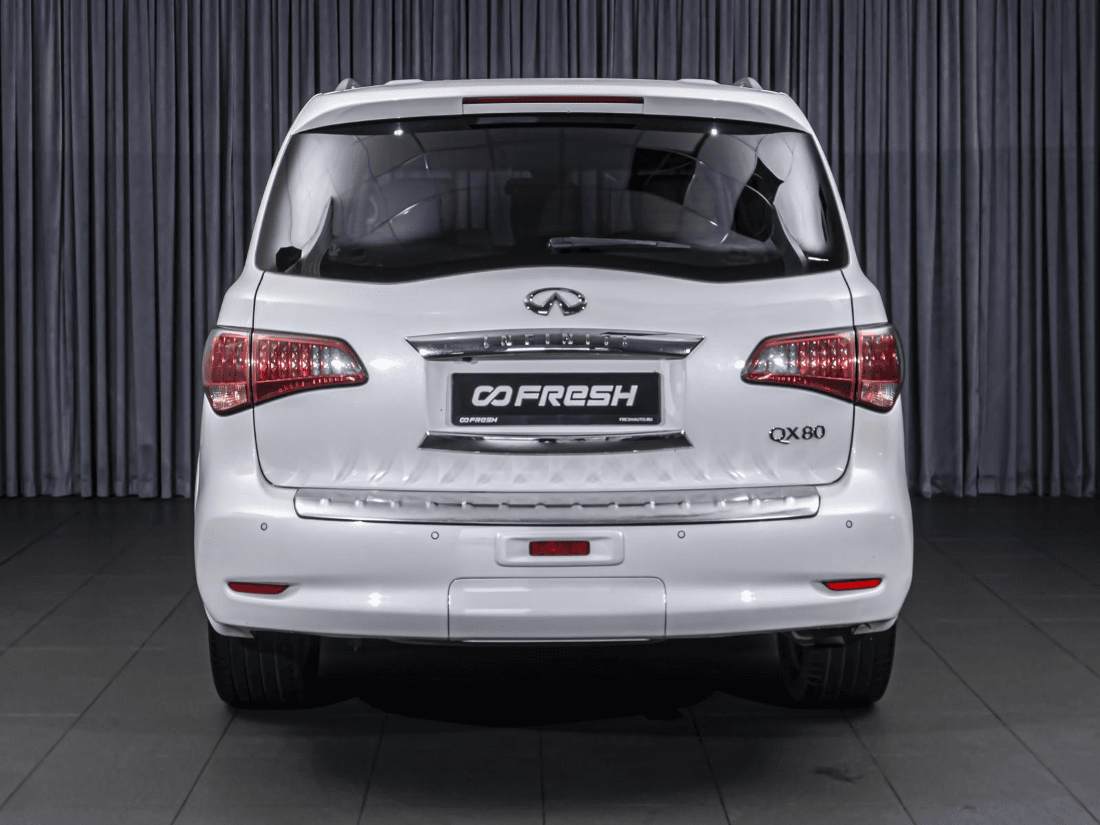 Infiniti QX80 2015 — миниатюра 4