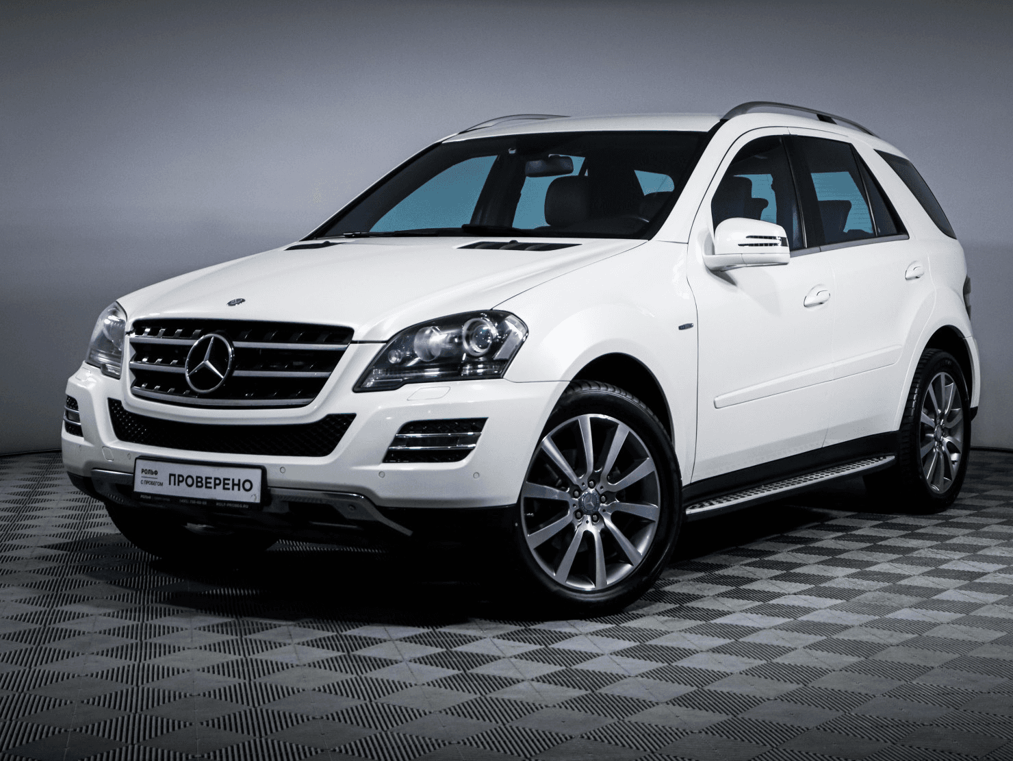 Mercedes-Benz M-Класс 2011 — купить в Москва