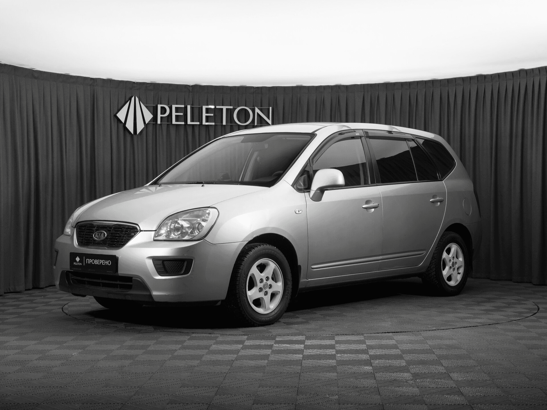 KIA Carens 2011 — купить в Москва