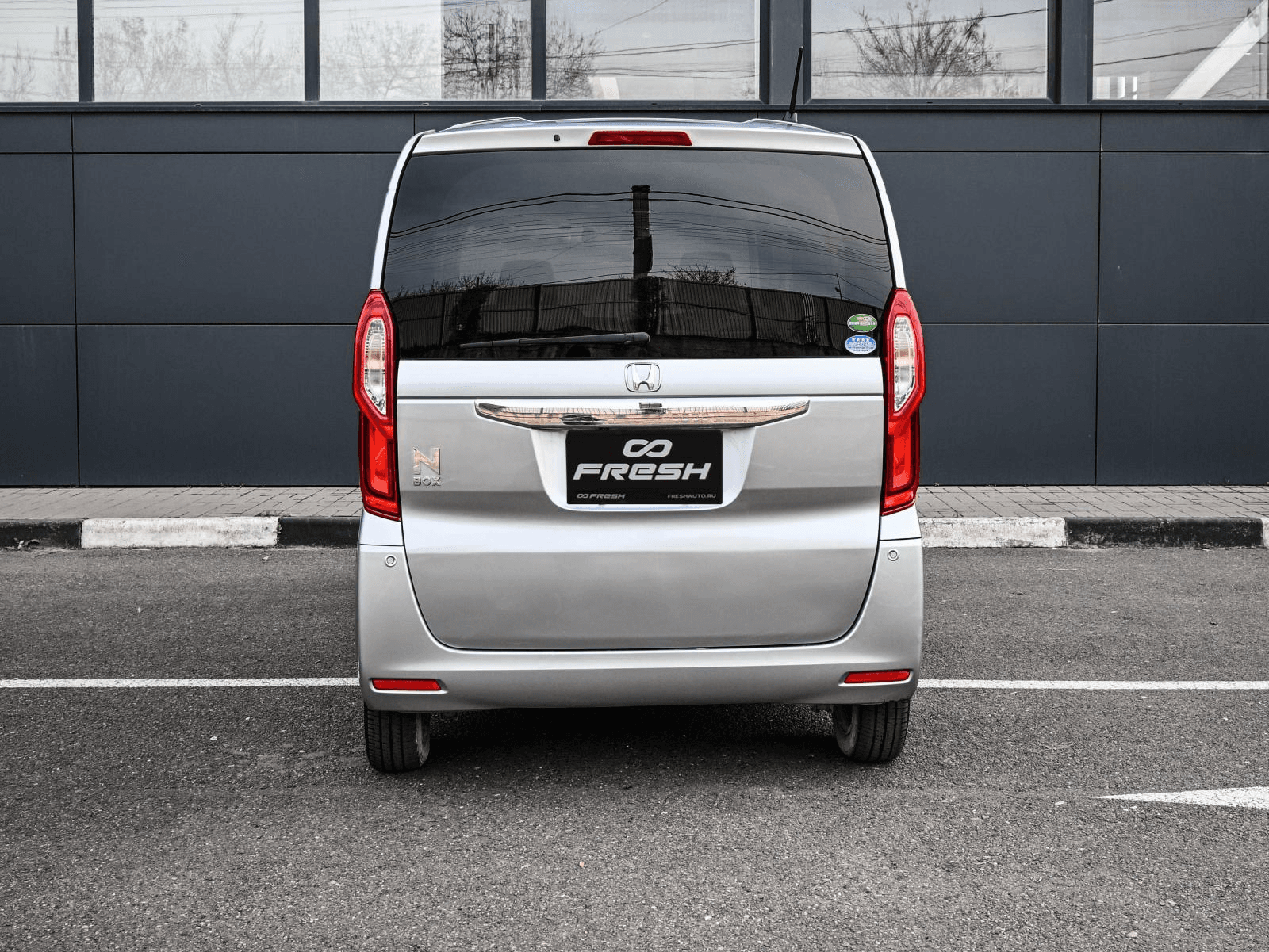 Honda N-BOX 2019 — миниатюра 4