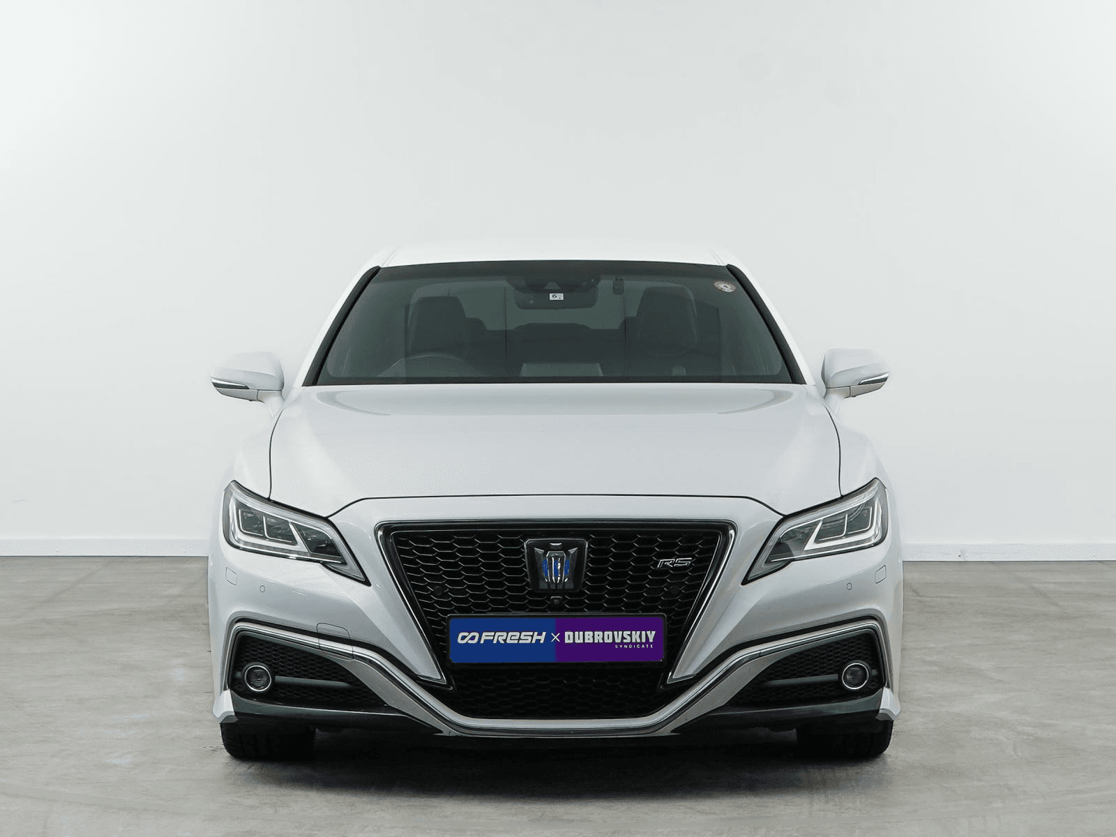 Toyota Crown 2020 — миниатюра 3