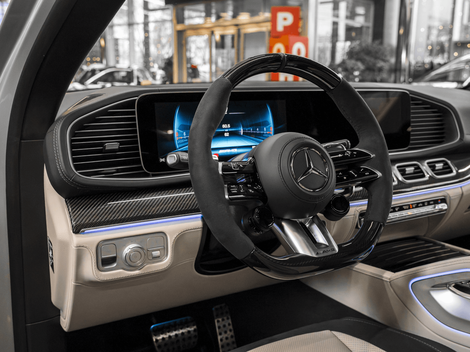 Mercedes-Benz GLE Coupe AMG 2024 — миниатюра 13