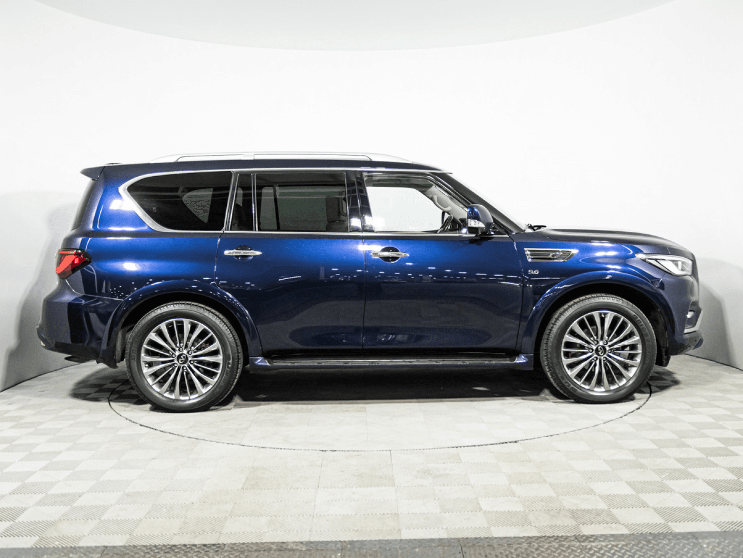 Infiniti QX80 2018 — миниатюра 4
