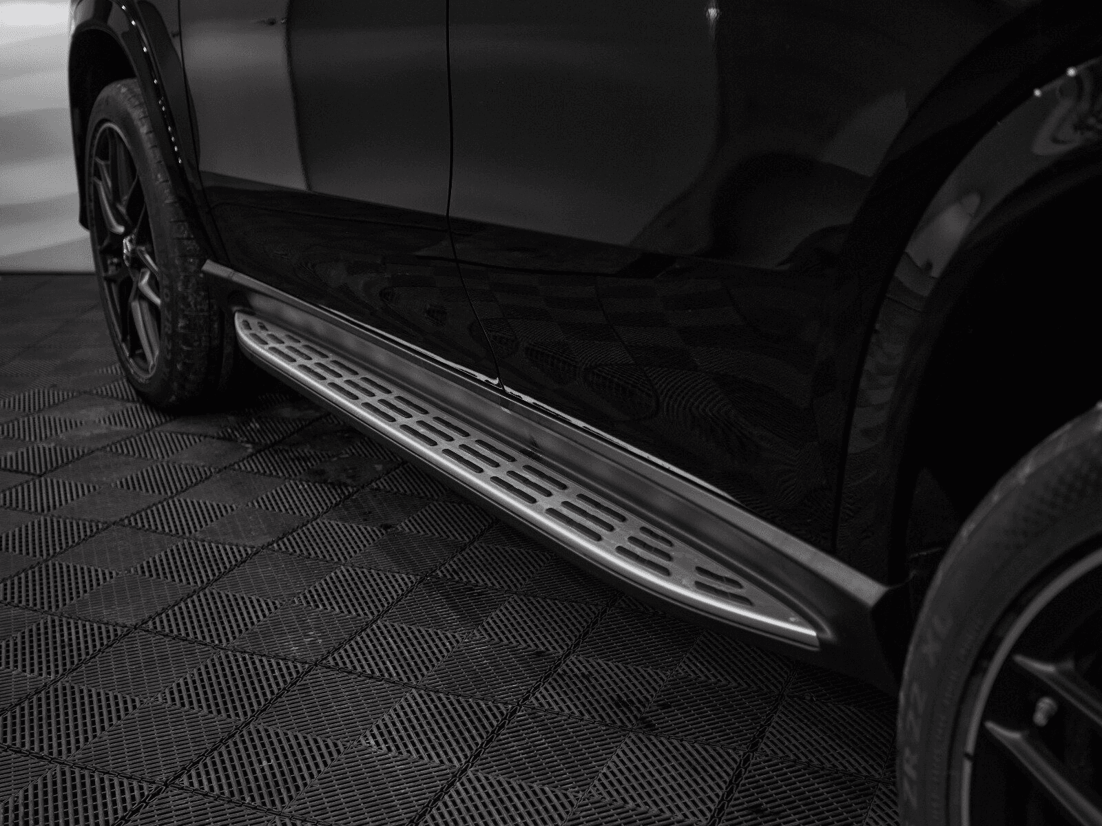 Mercedes-Benz GLE Coupe AMG 2024 — миниатюра 8