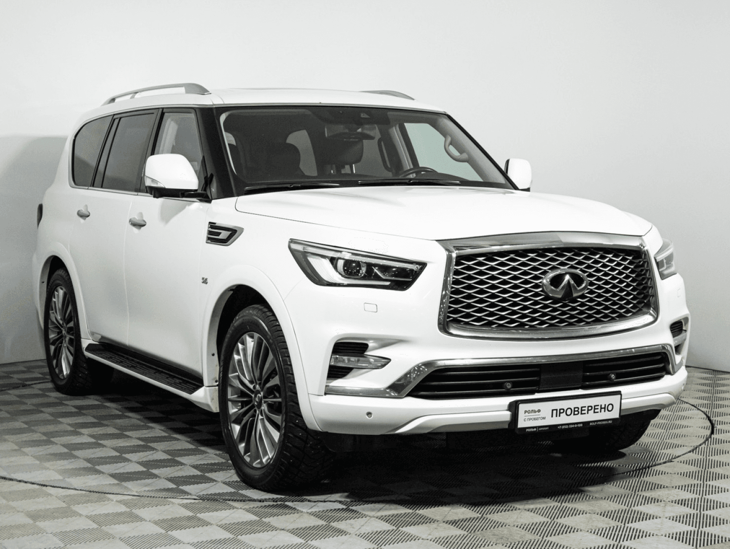 Infiniti QX80 2018 — миниатюра 3