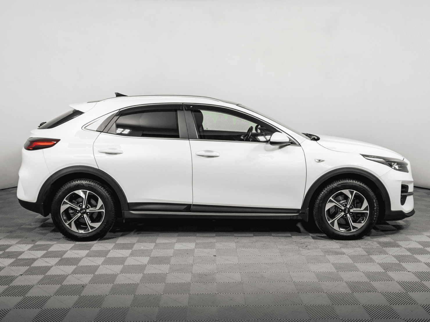 KIA Xceed 2021 — миниатюра 4