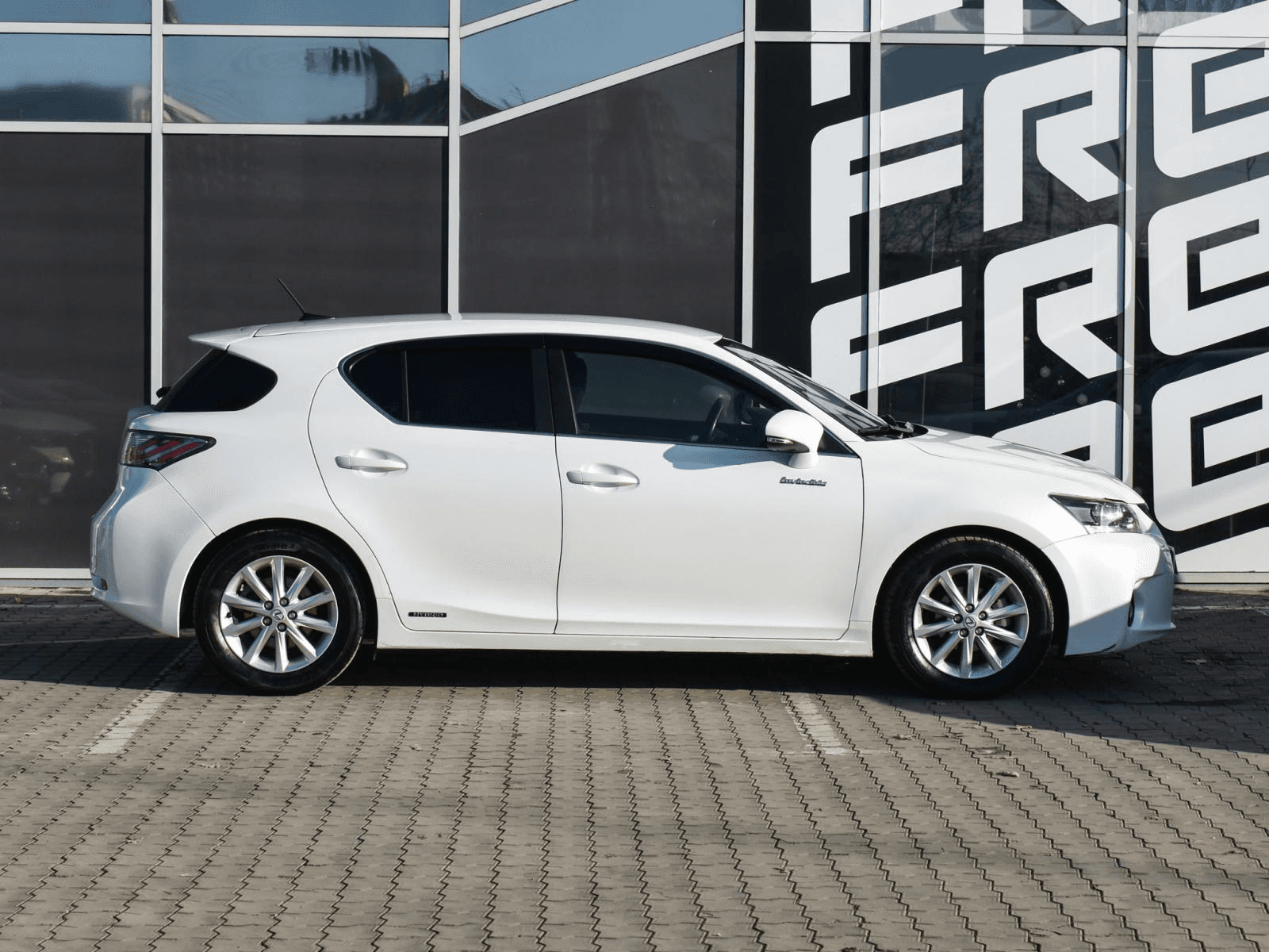 Lexus CT 2011 — миниатюра 5