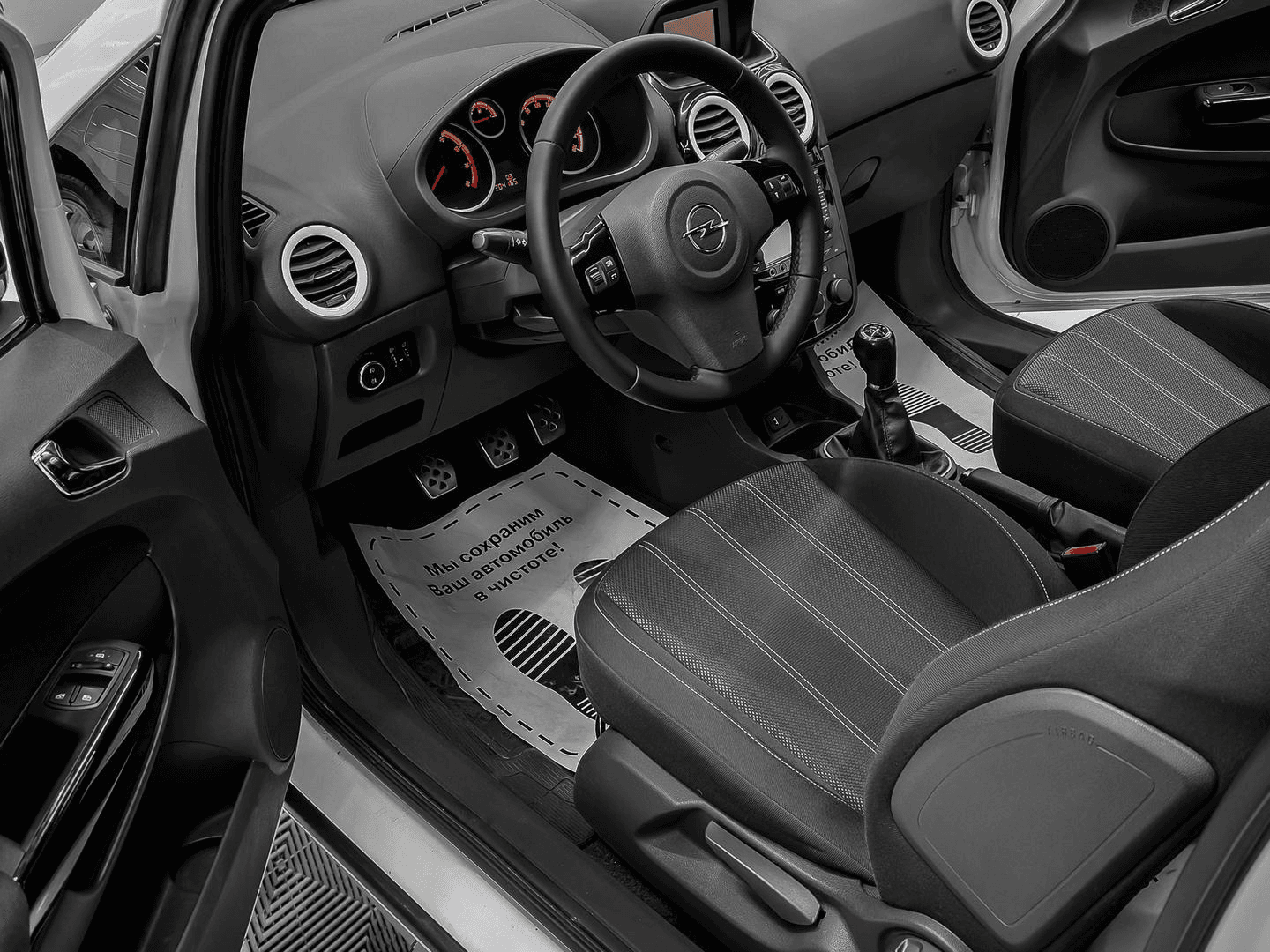 Opel Corsa 2012 — миниатюра 5