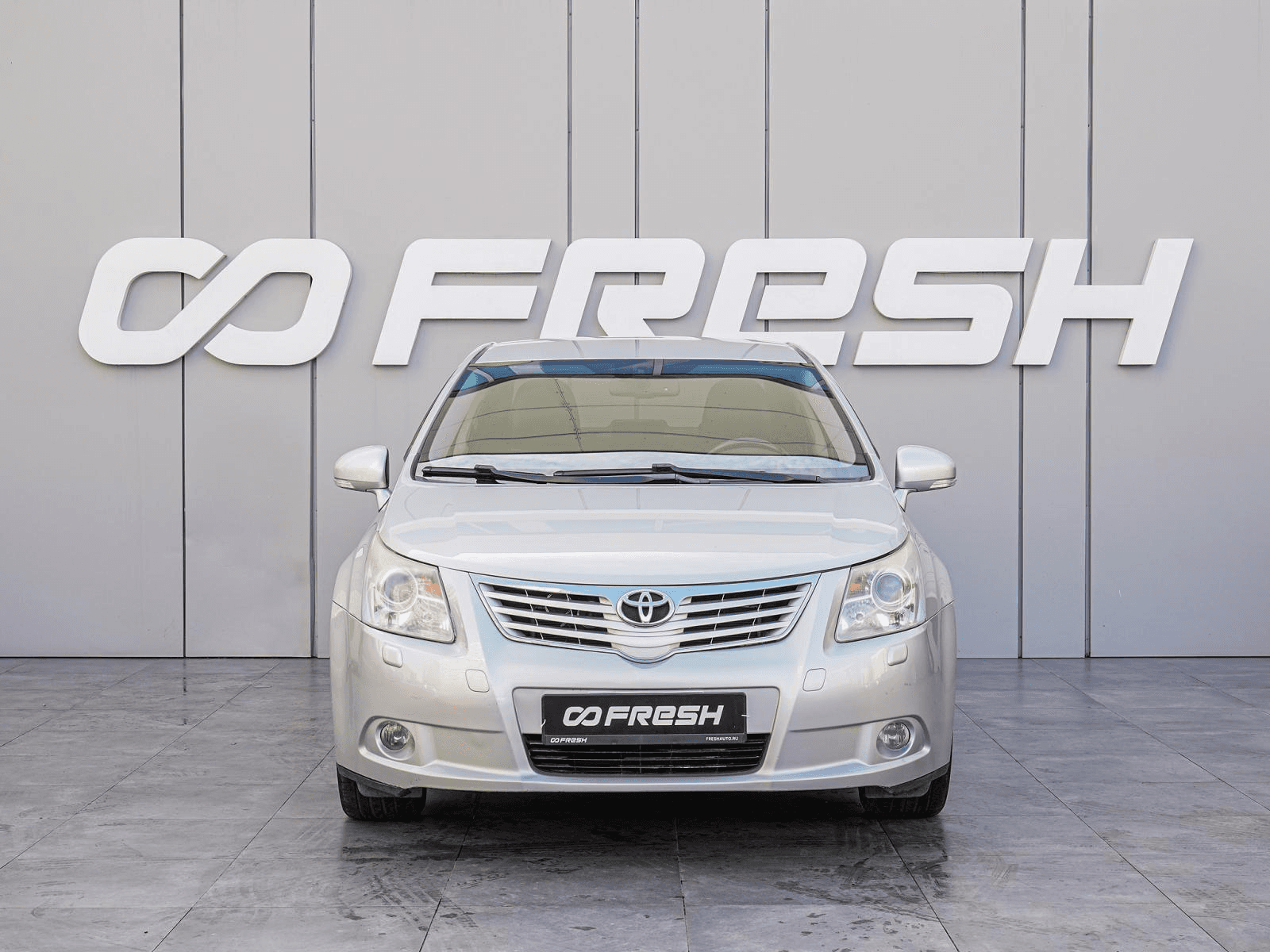 Toyota Avensis 2011 — миниатюра 3