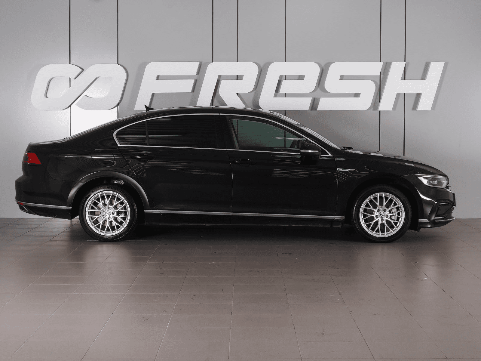 Volkswagen Magotan 2022 — миниатюра 5