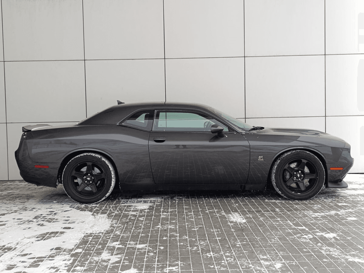 Dodge Challenger 2021 — миниатюра 5