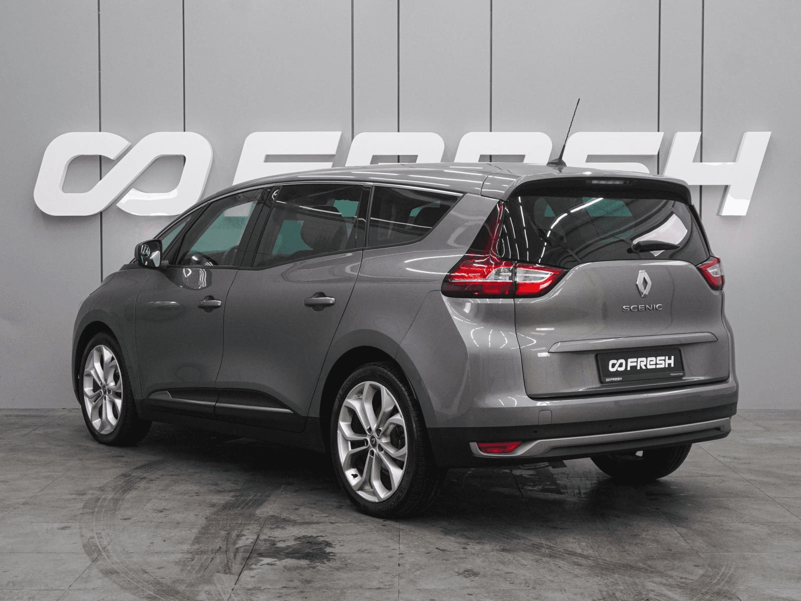 Renault Scenic 2020 — миниатюра 2