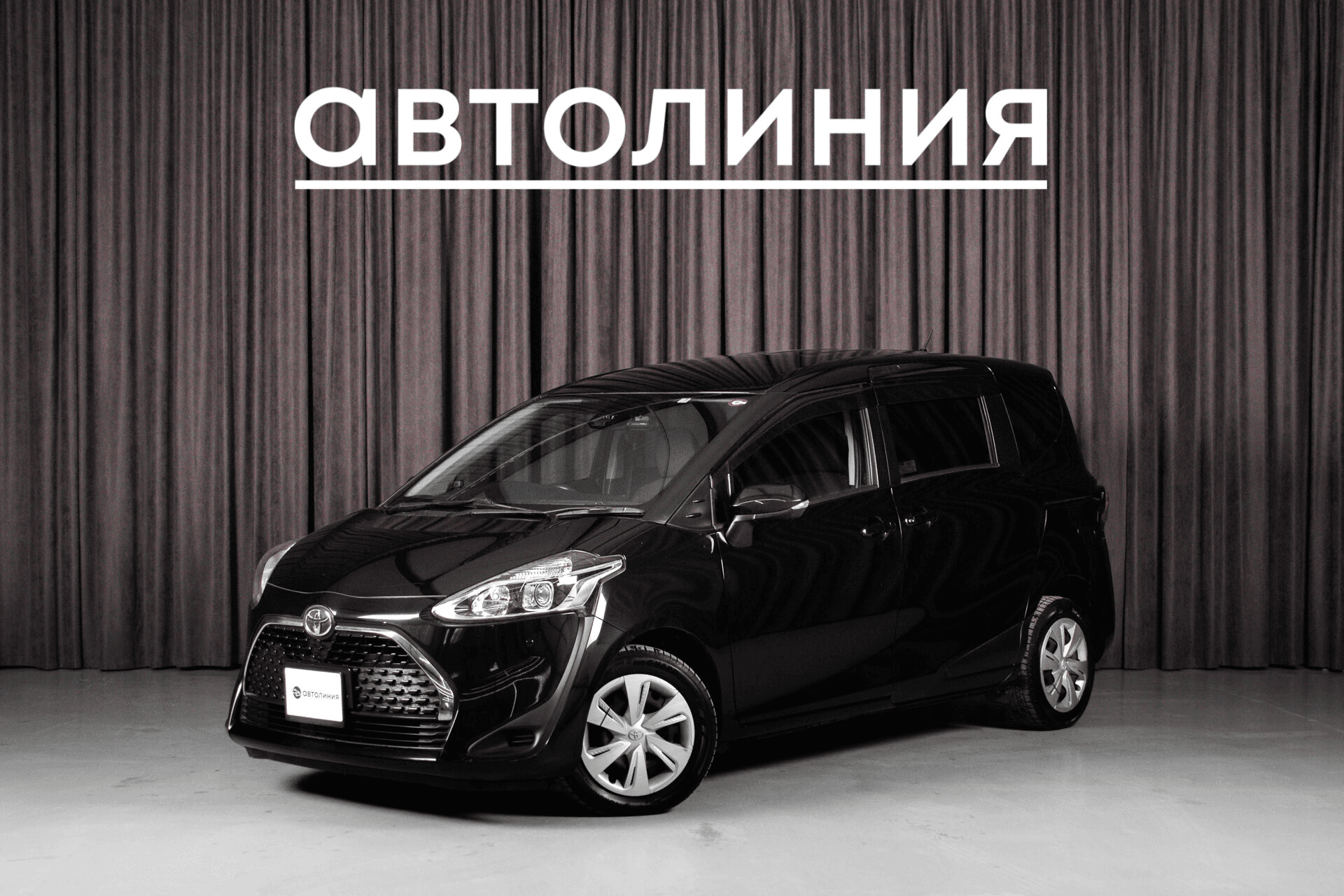 Toyota Sienta 2020 — купить в Красноярск