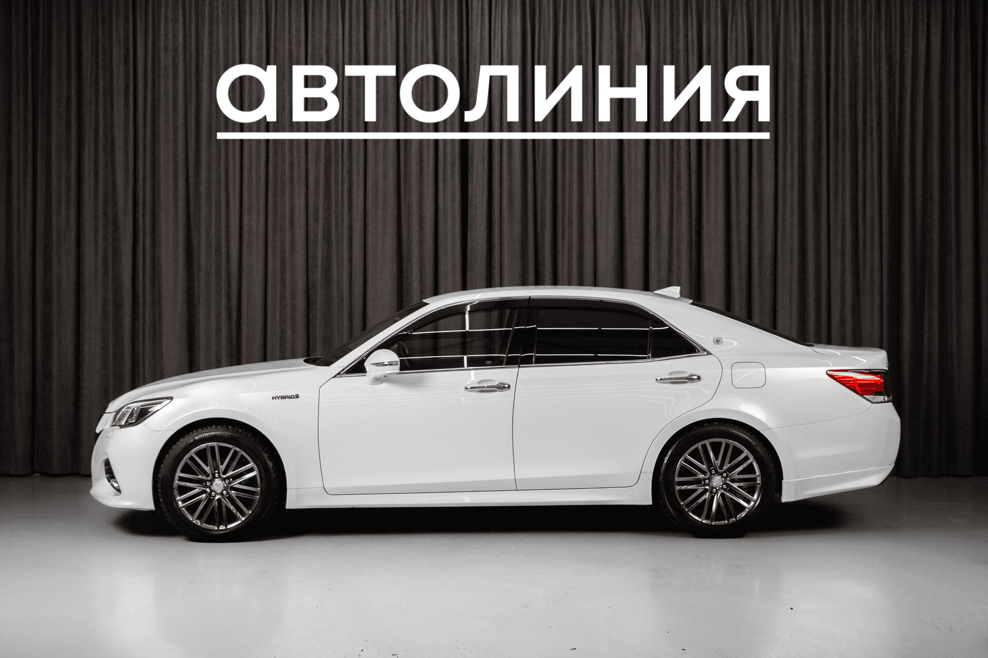 Toyota Crown 2015 — миниатюра 4