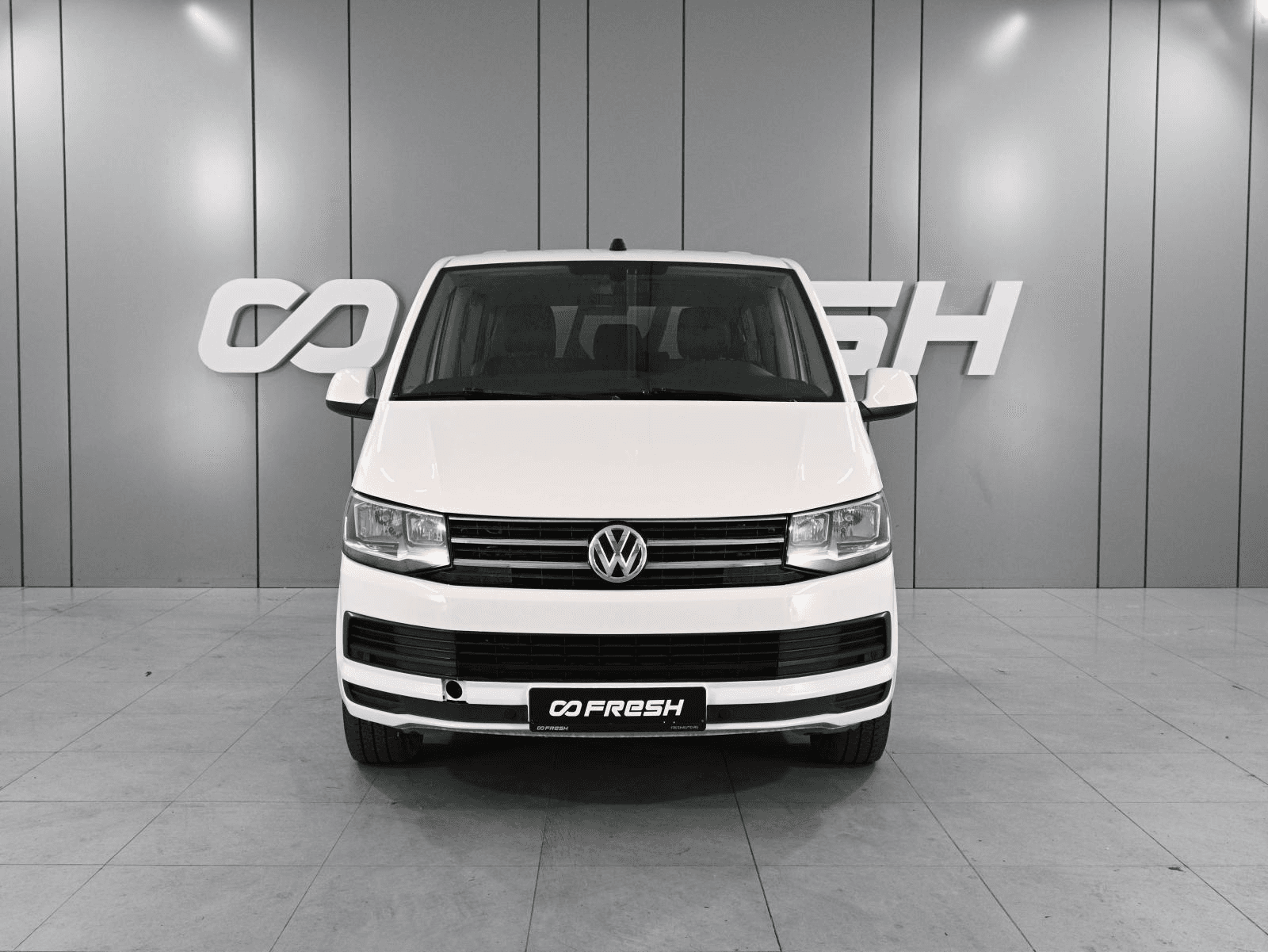 Volkswagen Caravelle 2019 — миниатюра 3