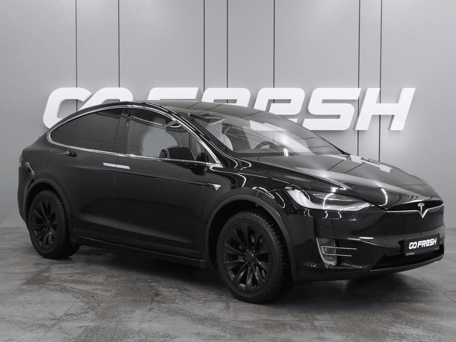 Tesla Model X — купить