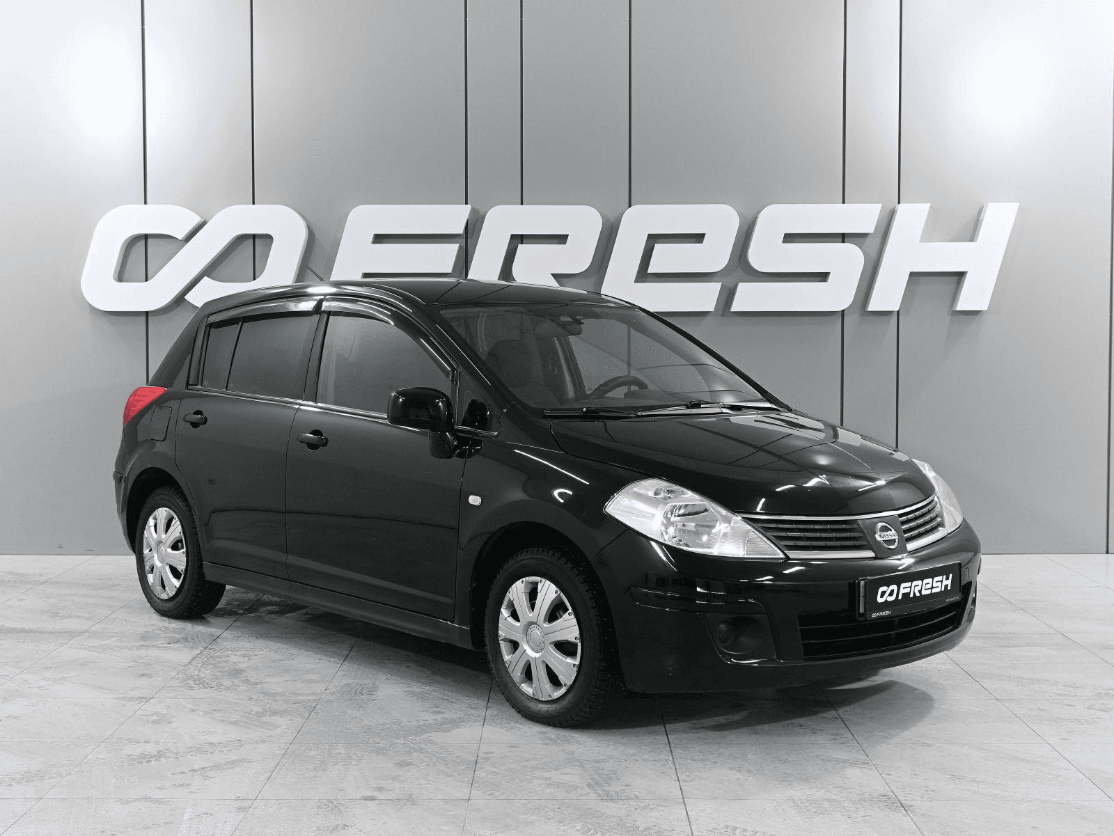Nissan Tiida 2010 — купить в Ростов-на-Дону