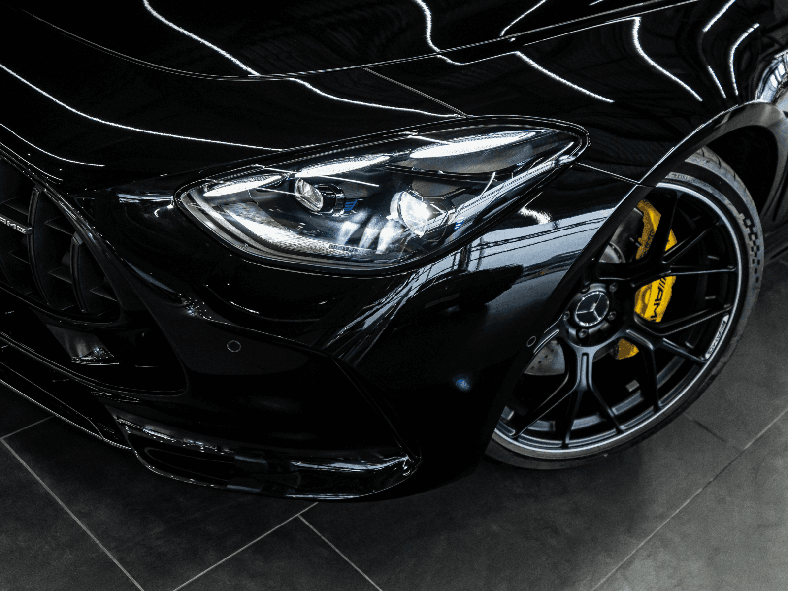 Mercedes-Benz AMG GT 2024 — миниатюра 9