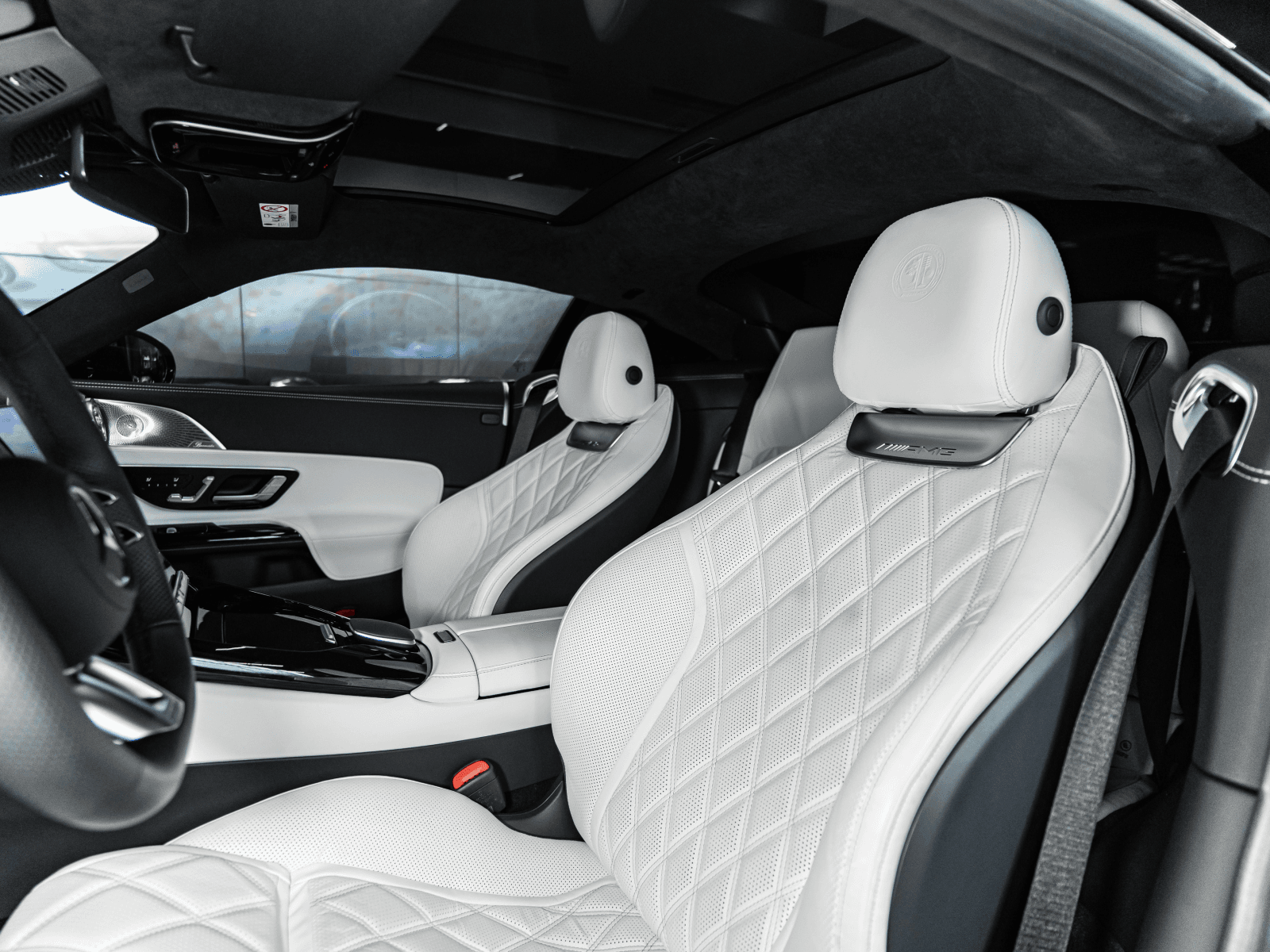 Mercedes-Benz AMG GT 2024 — миниатюра 14