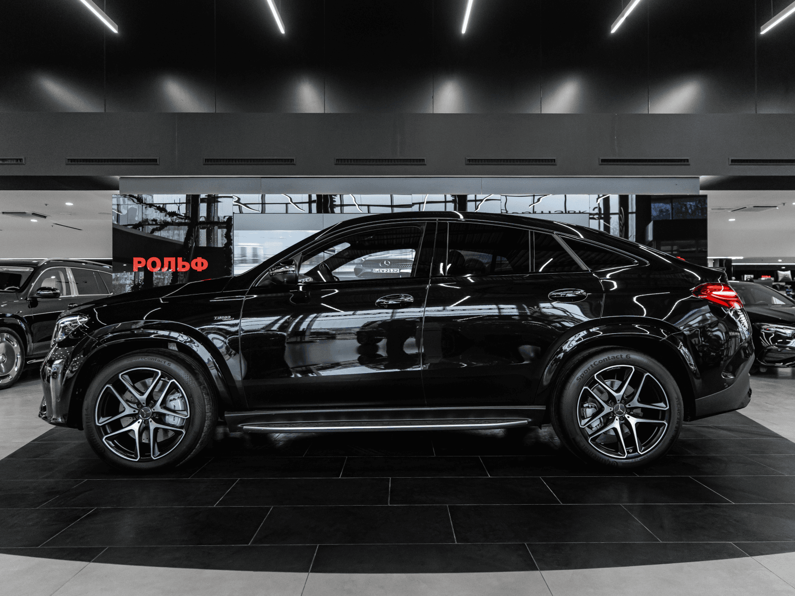 Mercedes-Benz GLE Coupe AMG 2025 — миниатюра 8