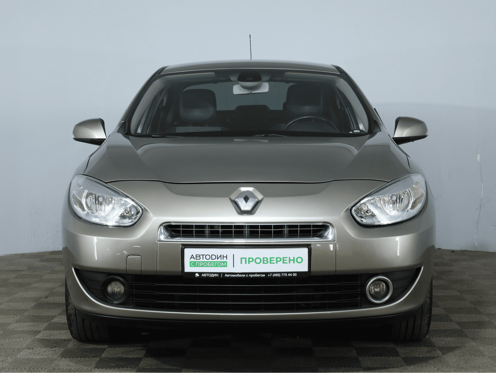 Renault Fluence 2012 — миниатюра 2