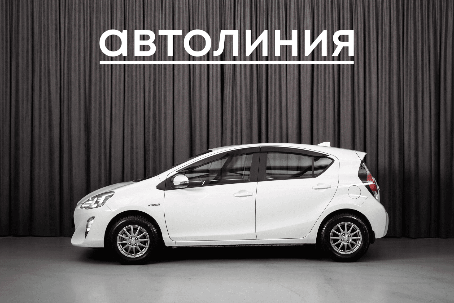 Toyota Aqua 2014 — миниатюра 4