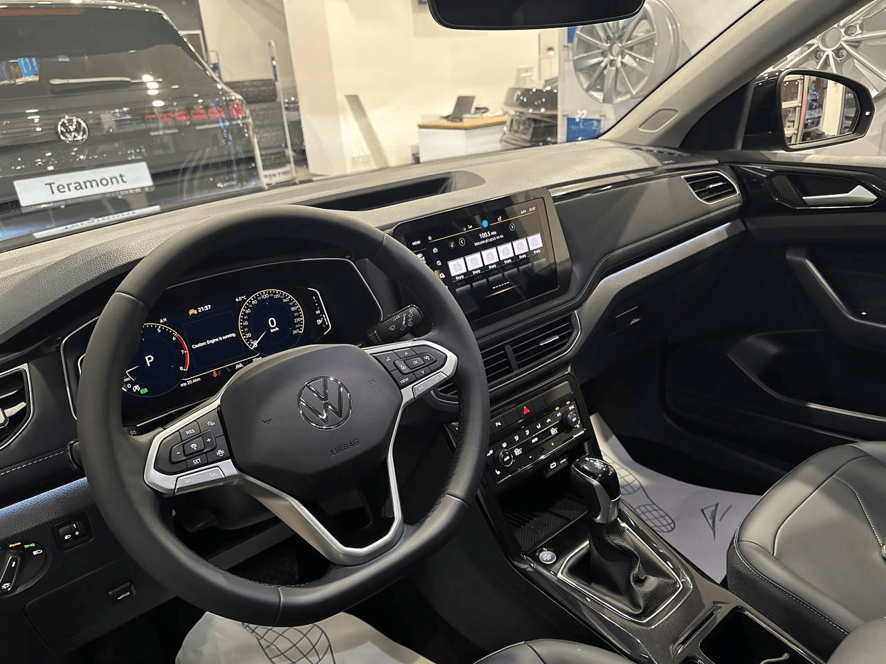 Volkswagen Tharu 2025 — миниатюра 7