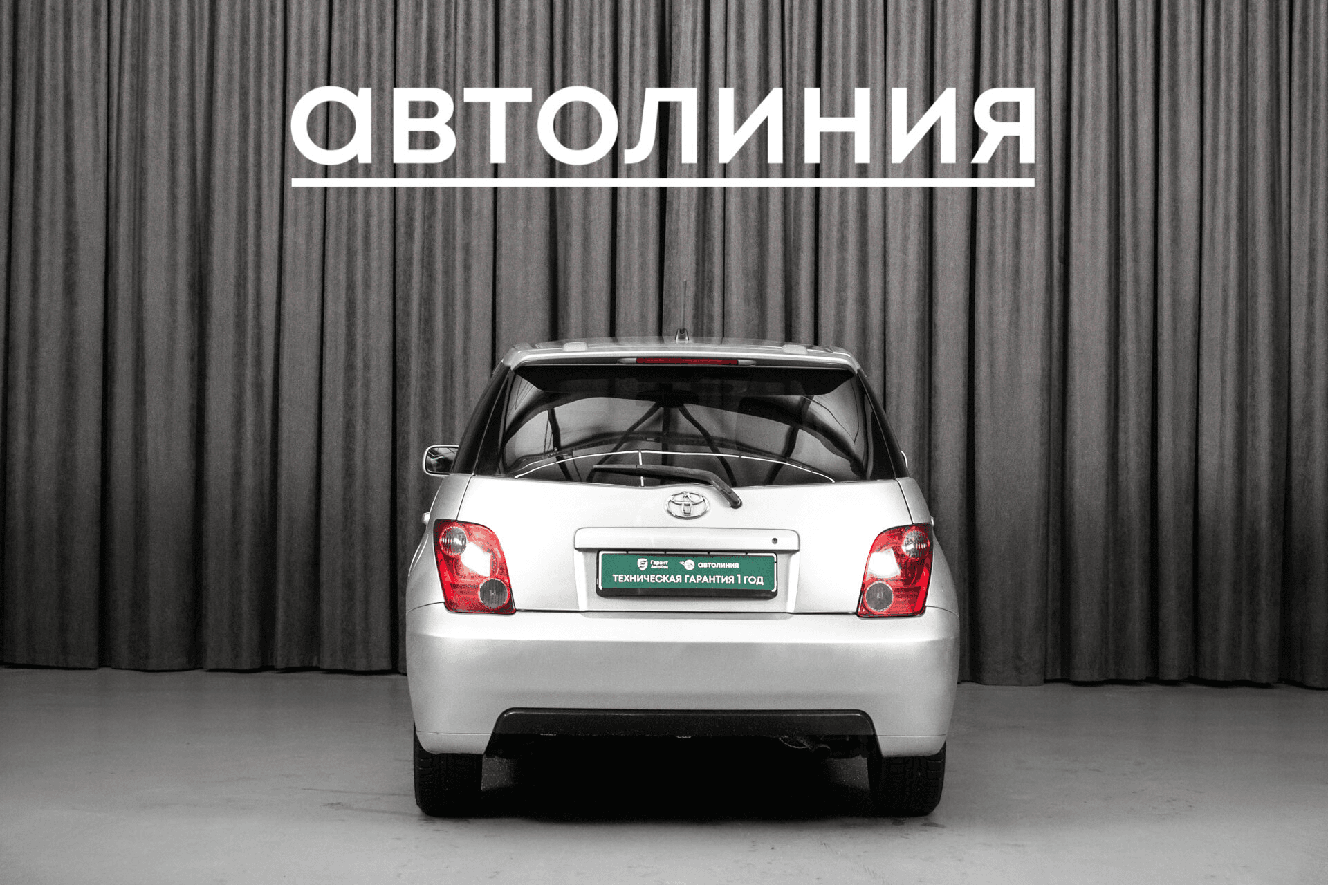 Toyota Ist 2002 — миниатюра 5