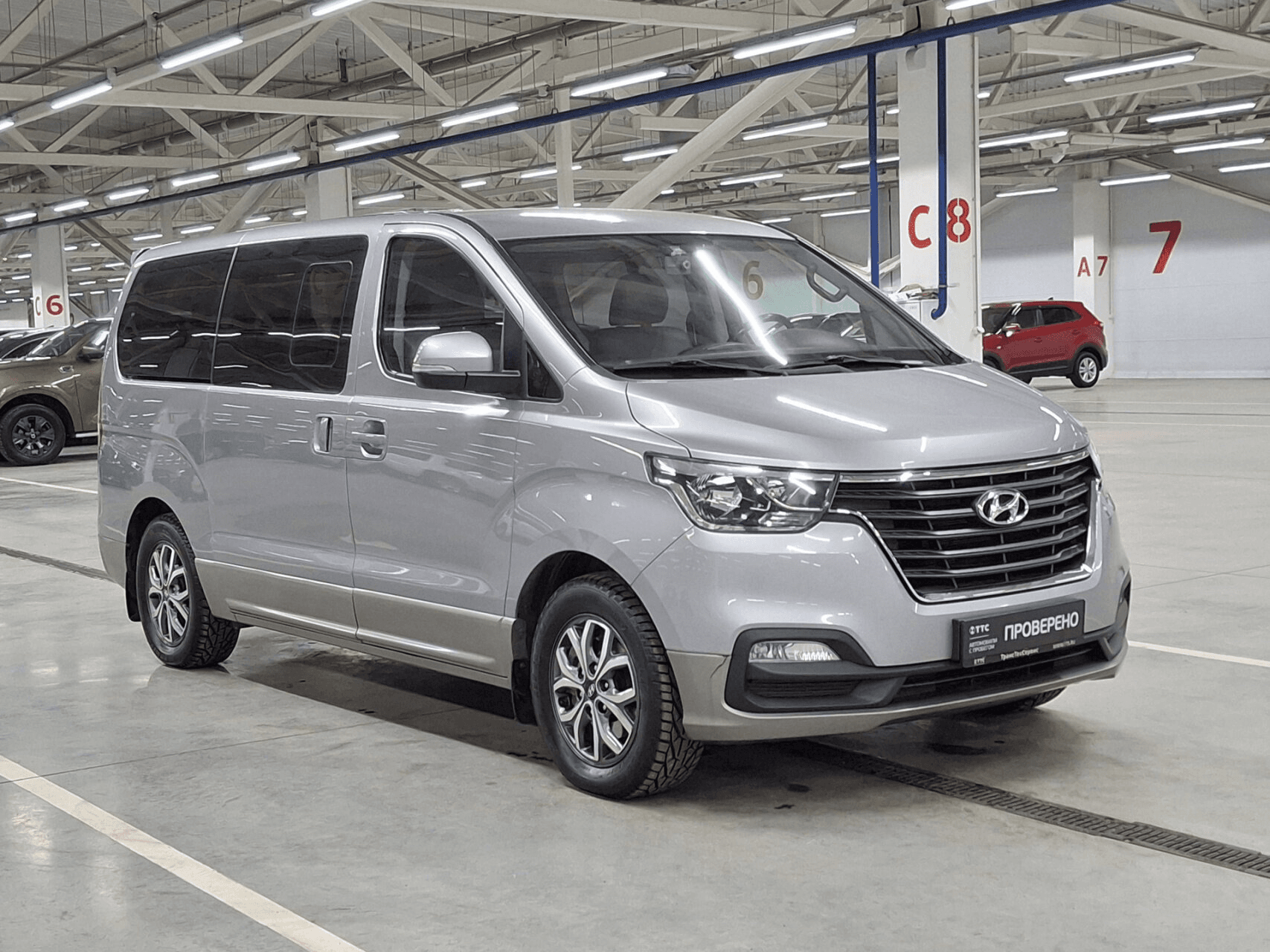 Hyundai Grand Starex 2018 — миниатюра 3