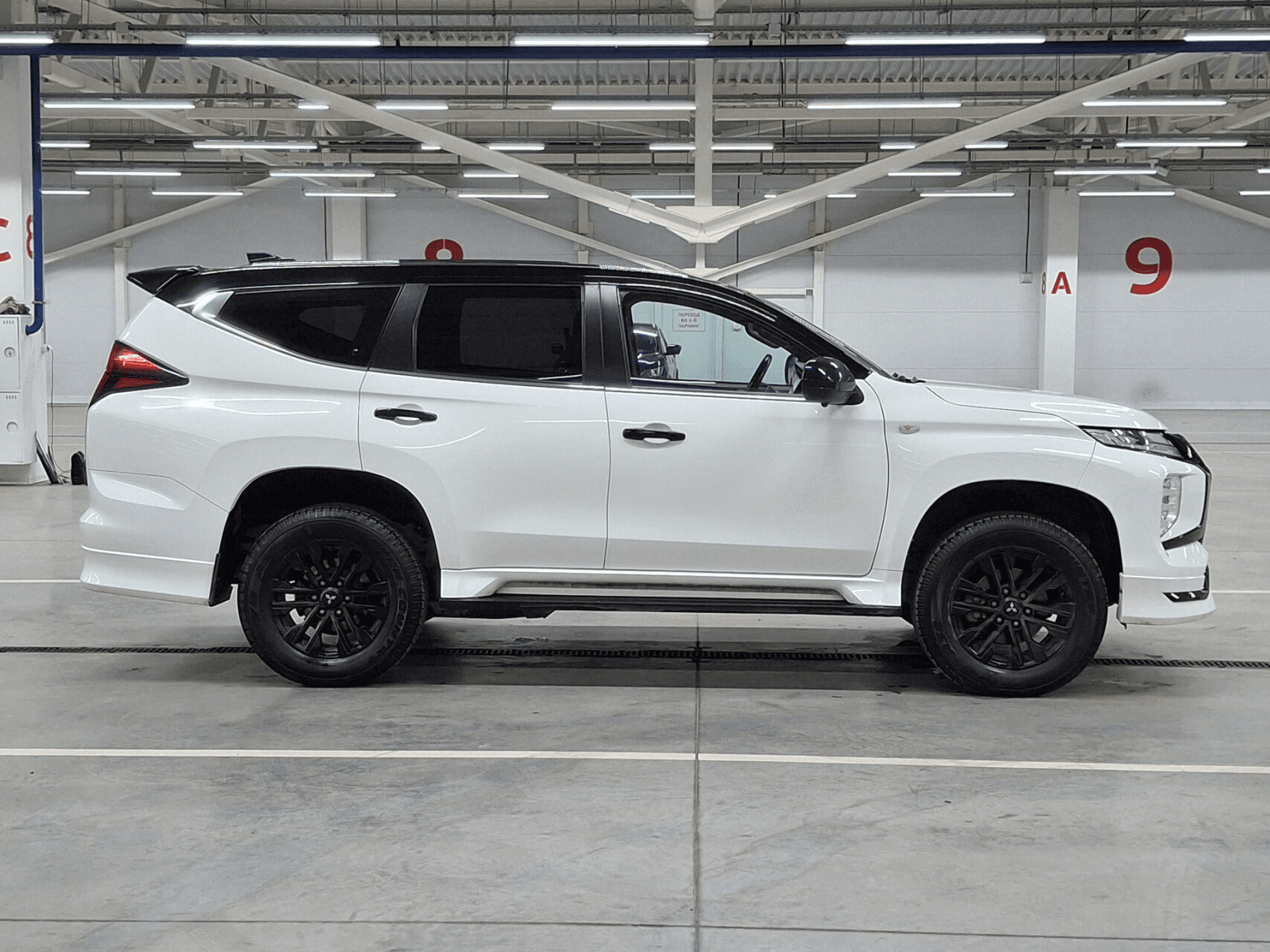 Mitsubishi Montero Sport 2022 — миниатюра 4