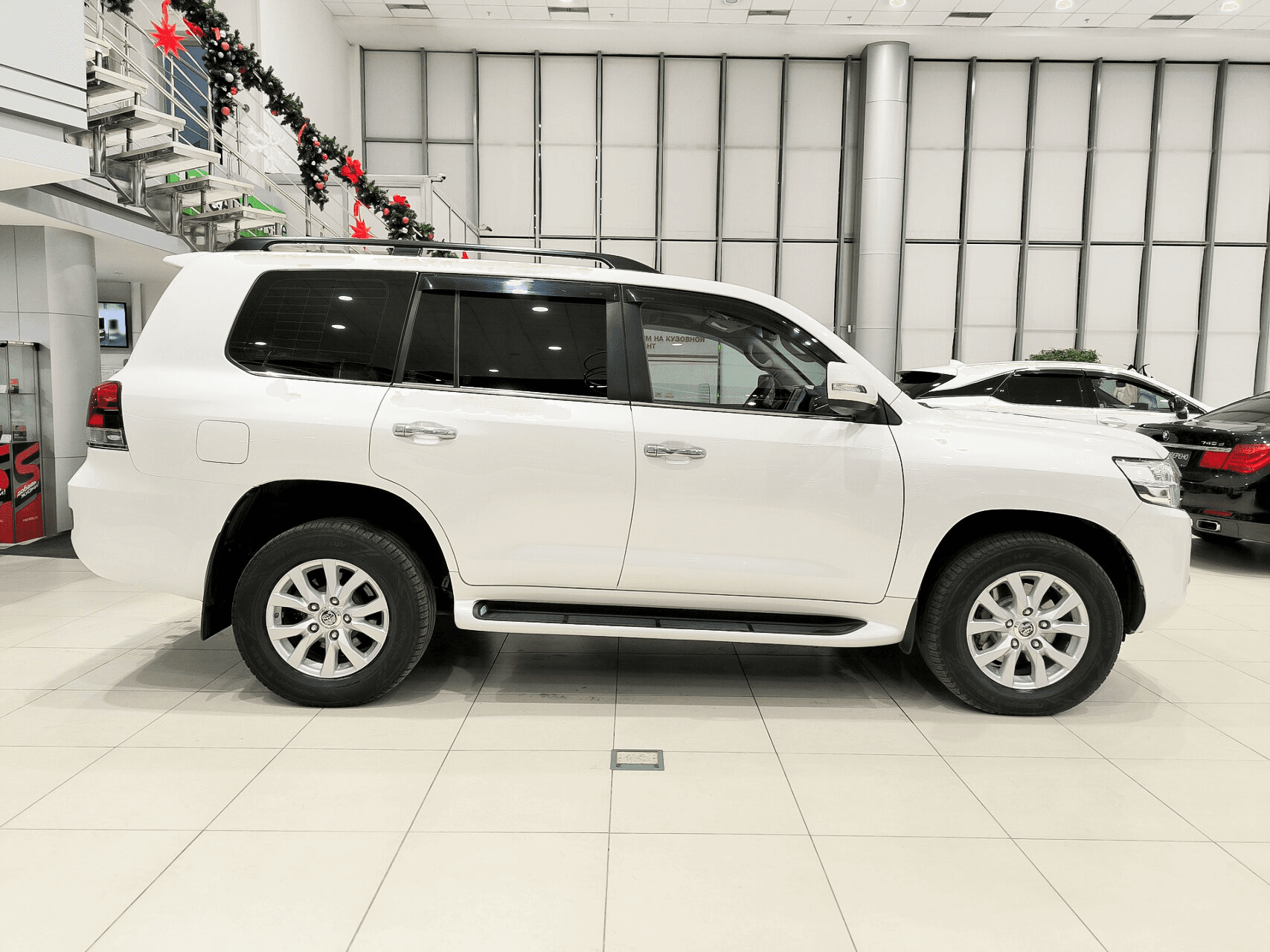 Toyota Land Cruiser 2020 — миниатюра 4
