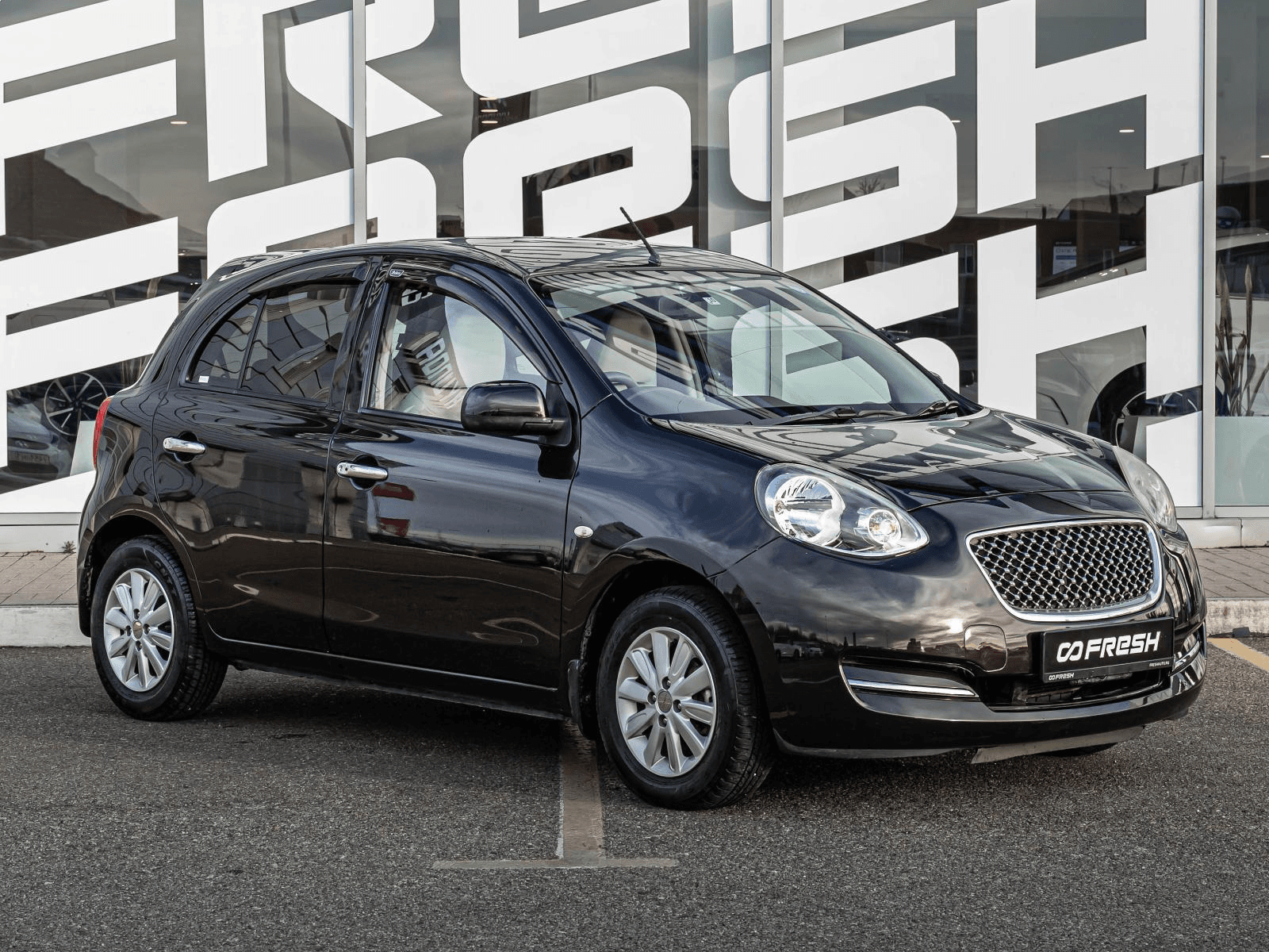 Nissan March 2015 — купить в Краснодар