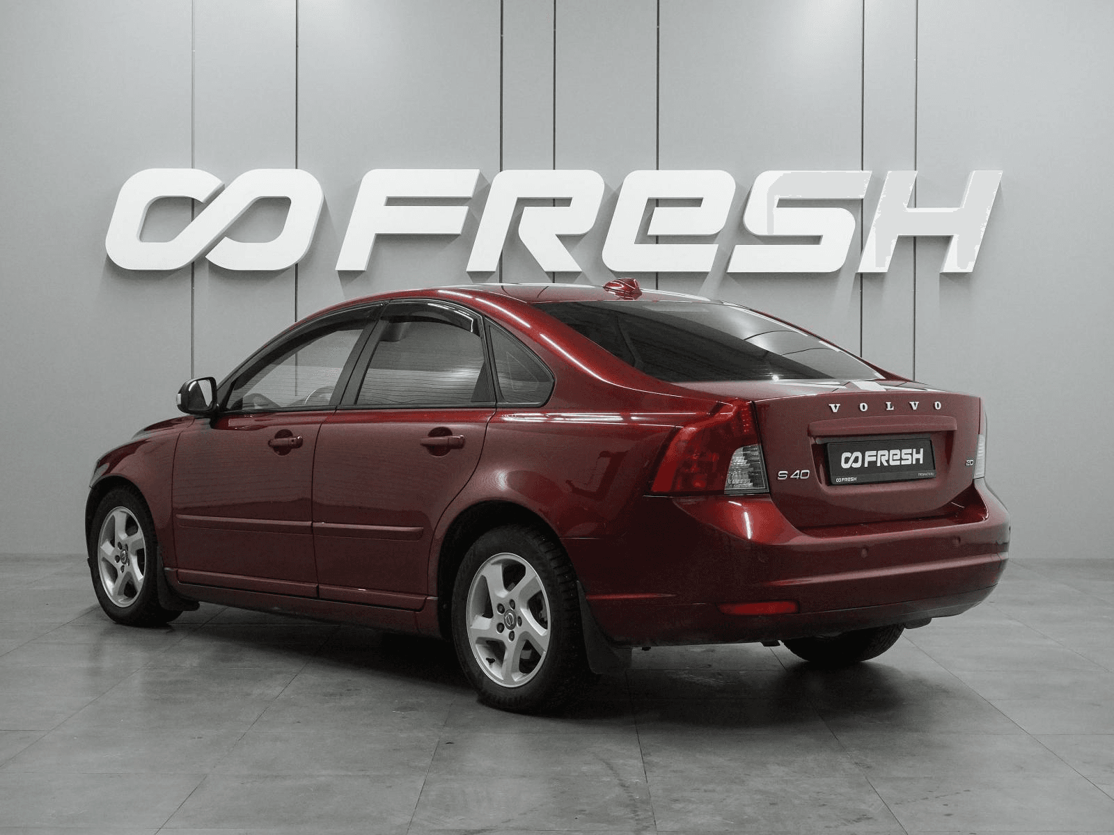 Volvo S40 2010 — миниатюра 2
