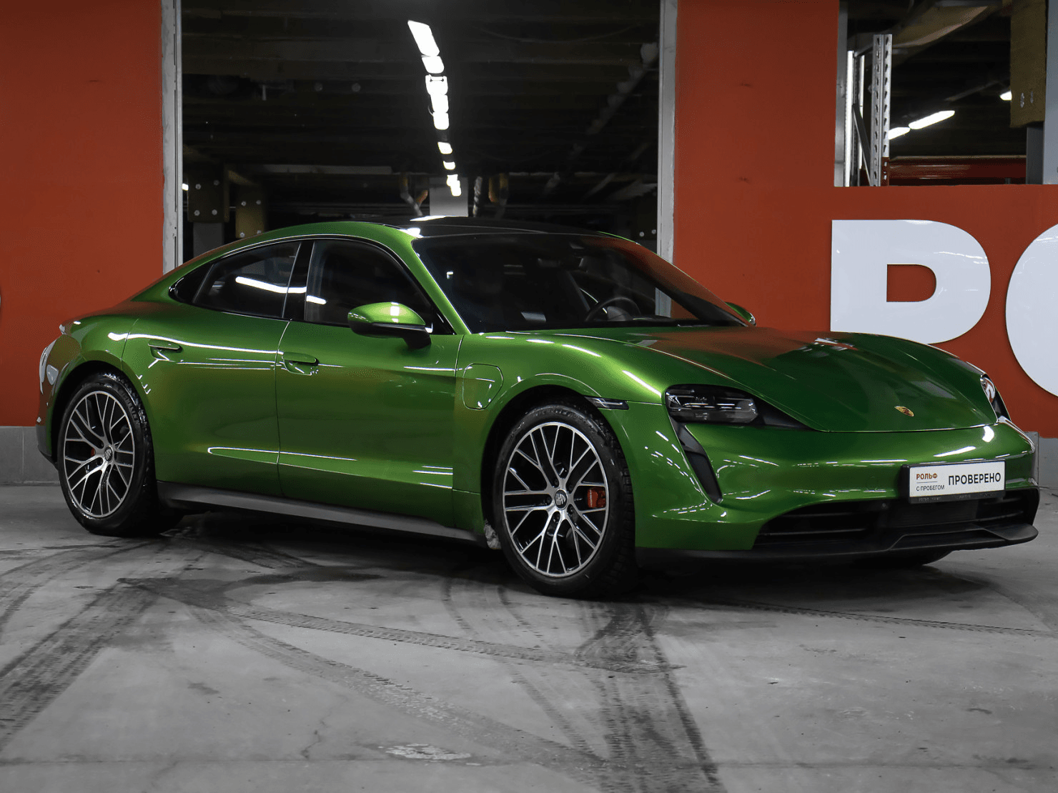 Porsche Taycan 2022 — миниатюра 3