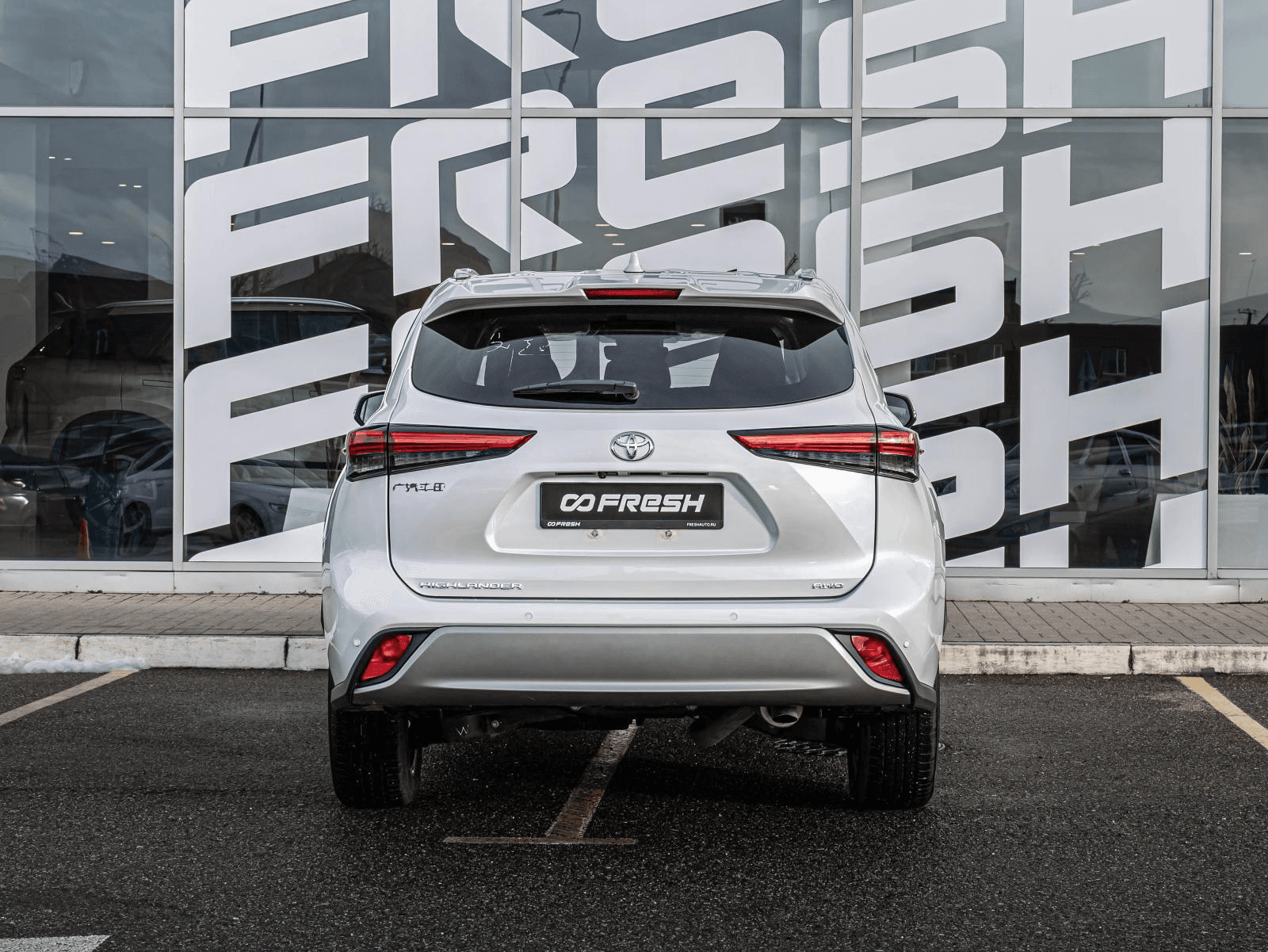 Toyota Highlander 2025 — миниатюра 4