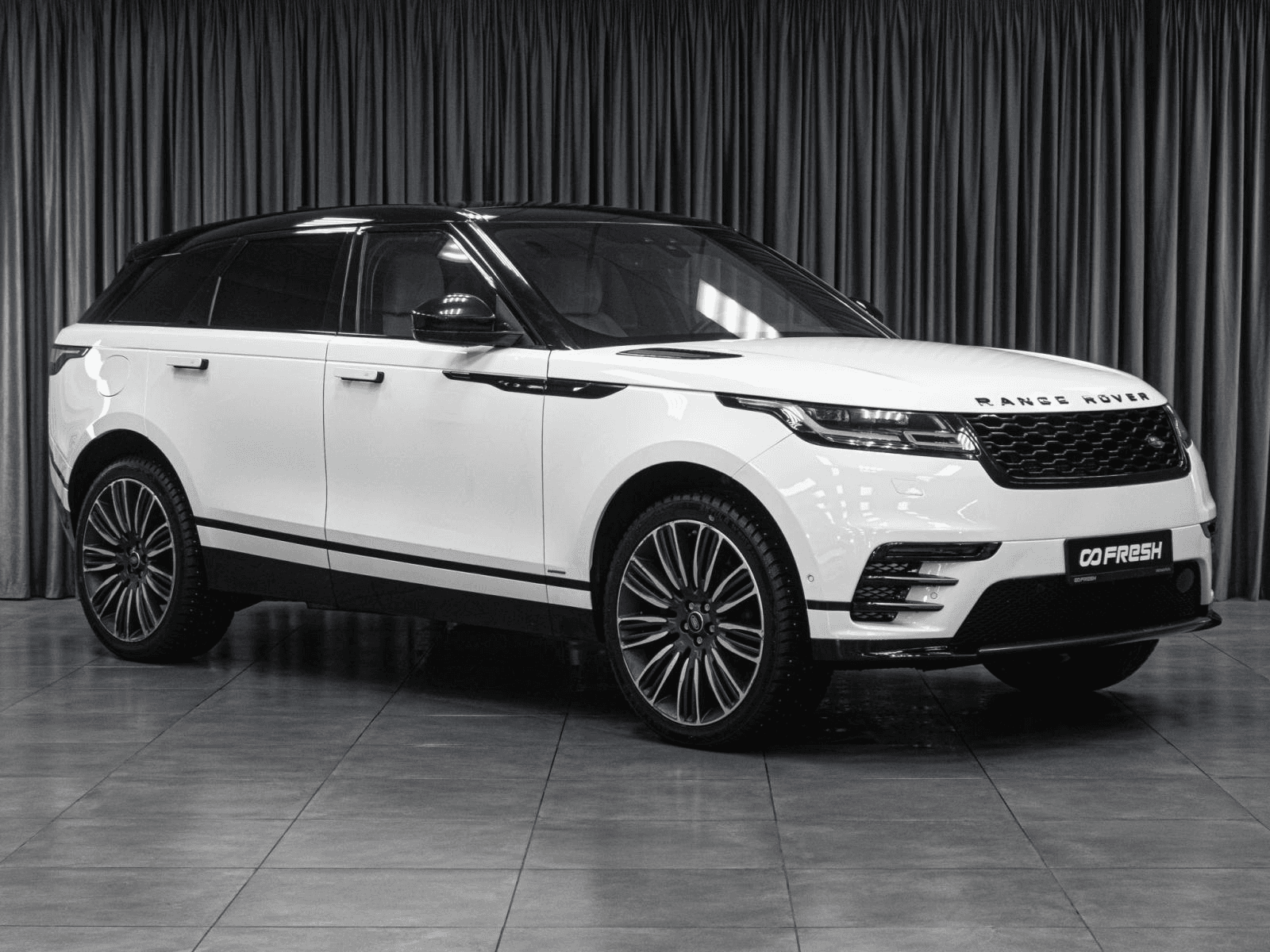 Land Rover Range Rover Velar 2019 — купить в Тюмень