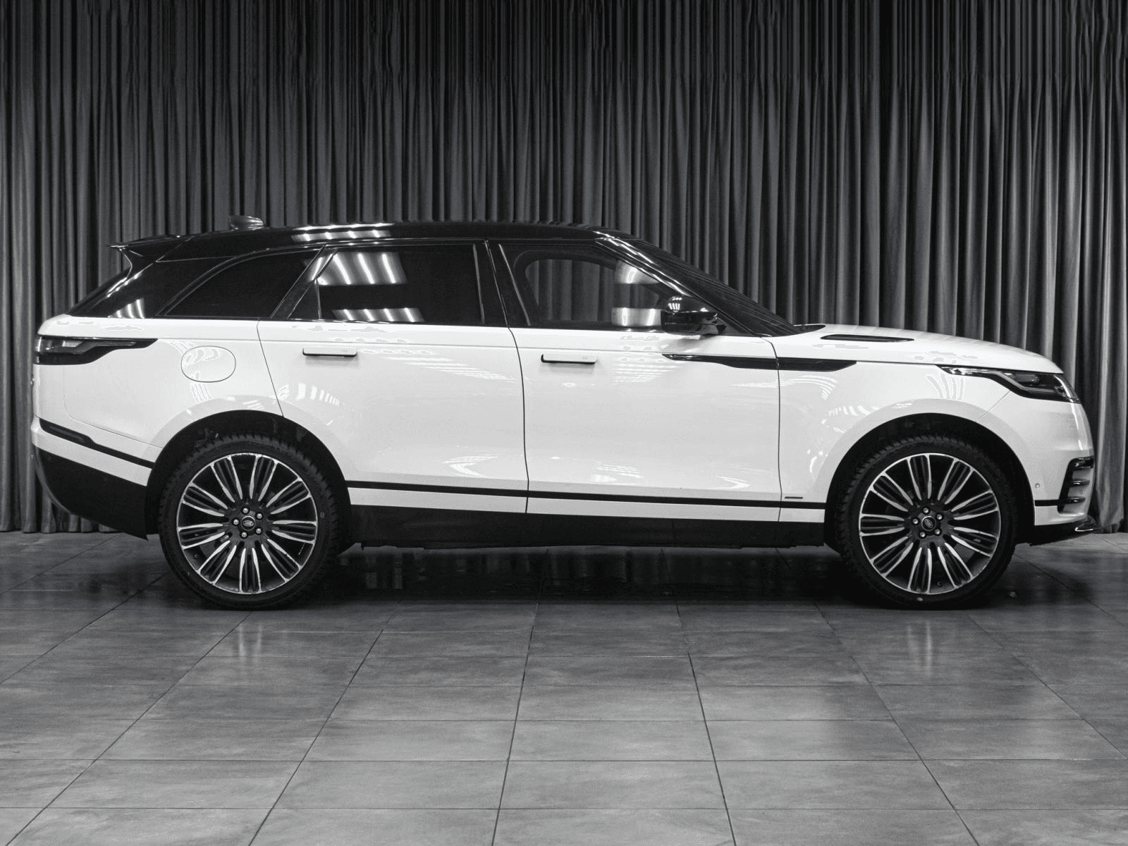 Land Rover Range Rover Velar 2019 — миниатюра 5