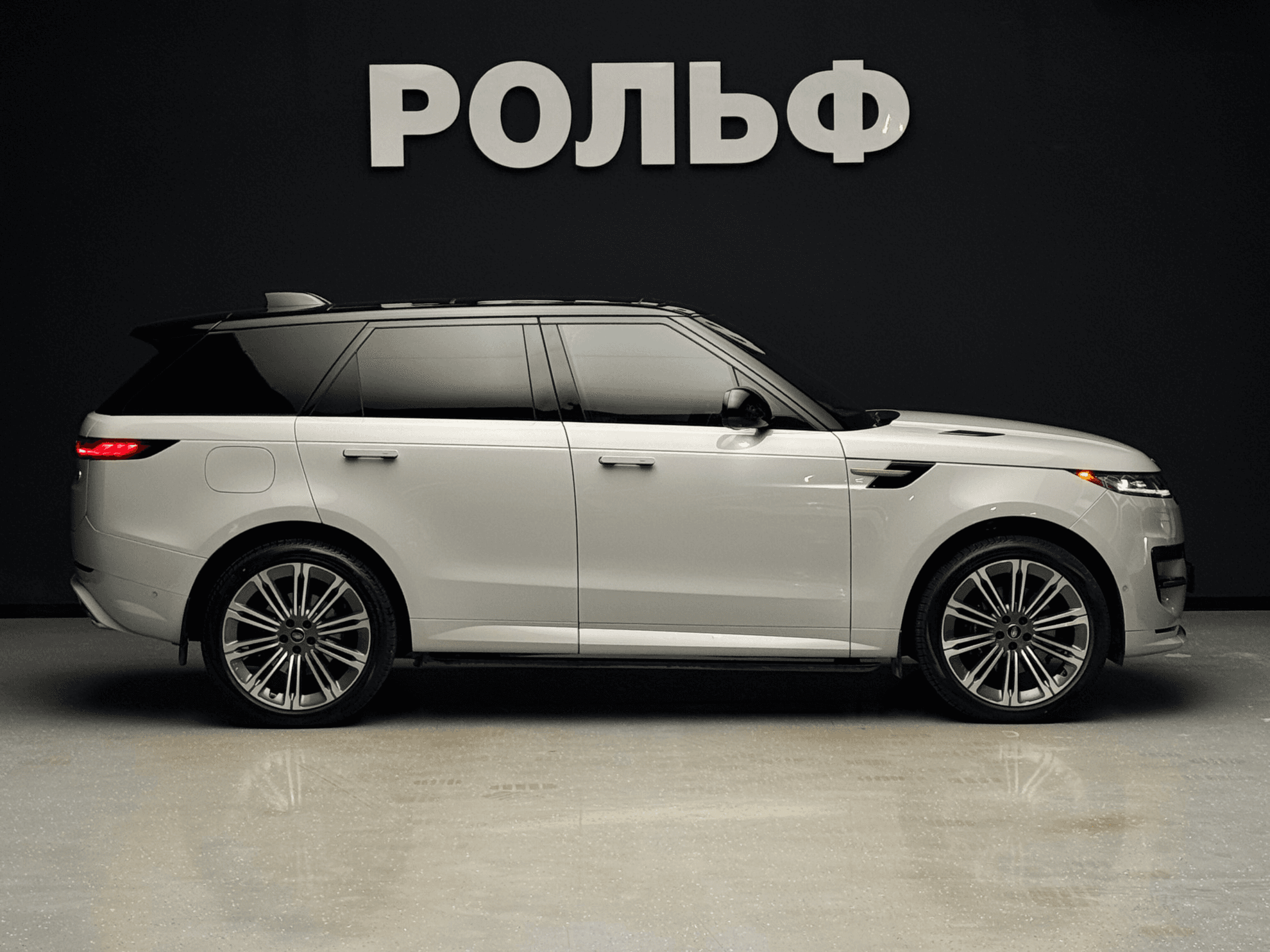 Land Rover Range Rover Sport 2023 — миниатюра 5