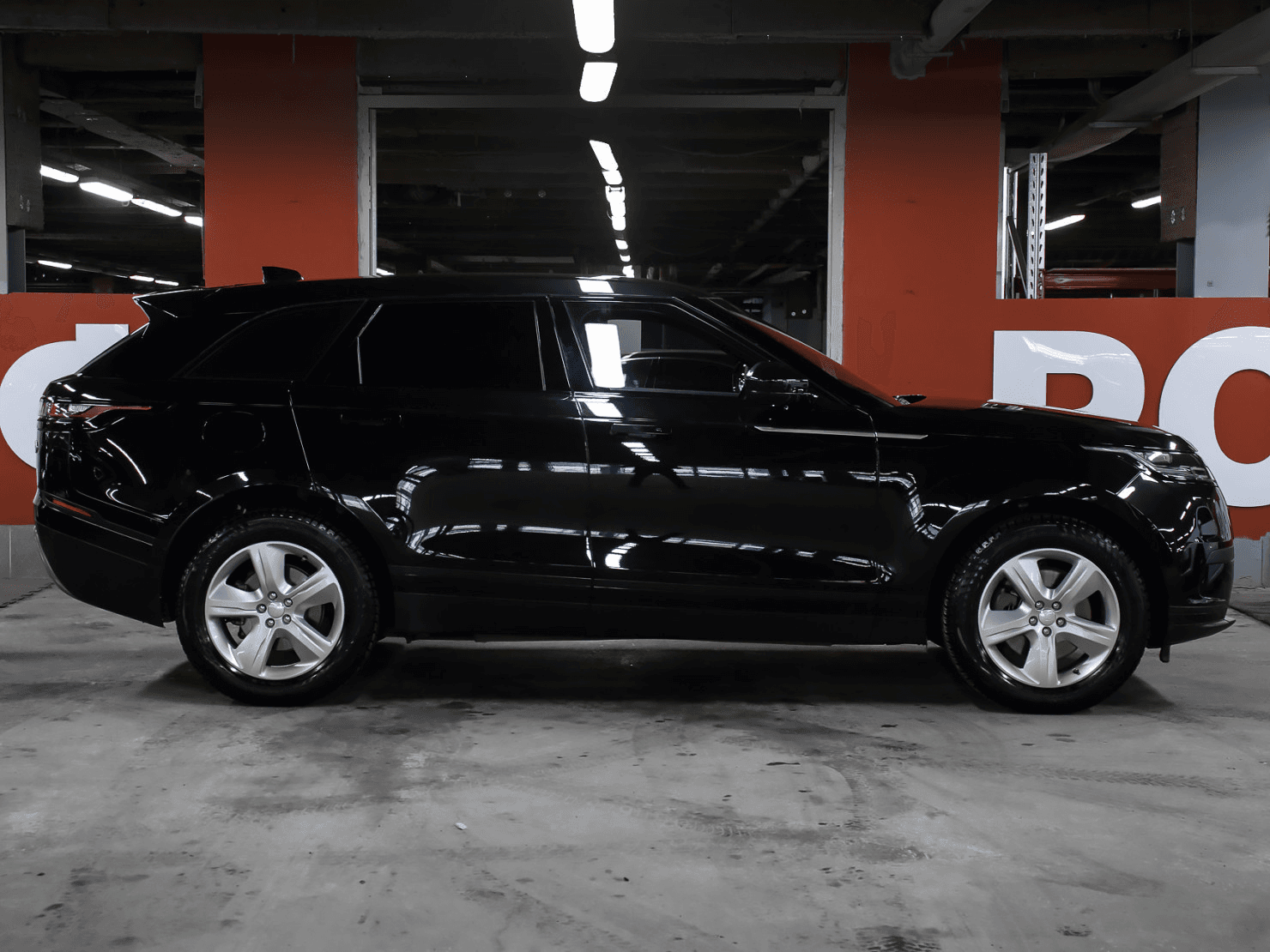 Land Rover Range Rover Velar 2022 — миниатюра 4